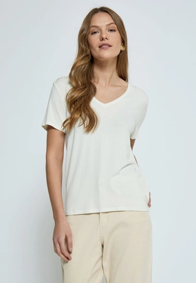 PC7582 Samantha V-Neck T-Shirt - Gardenia Rubberized grip