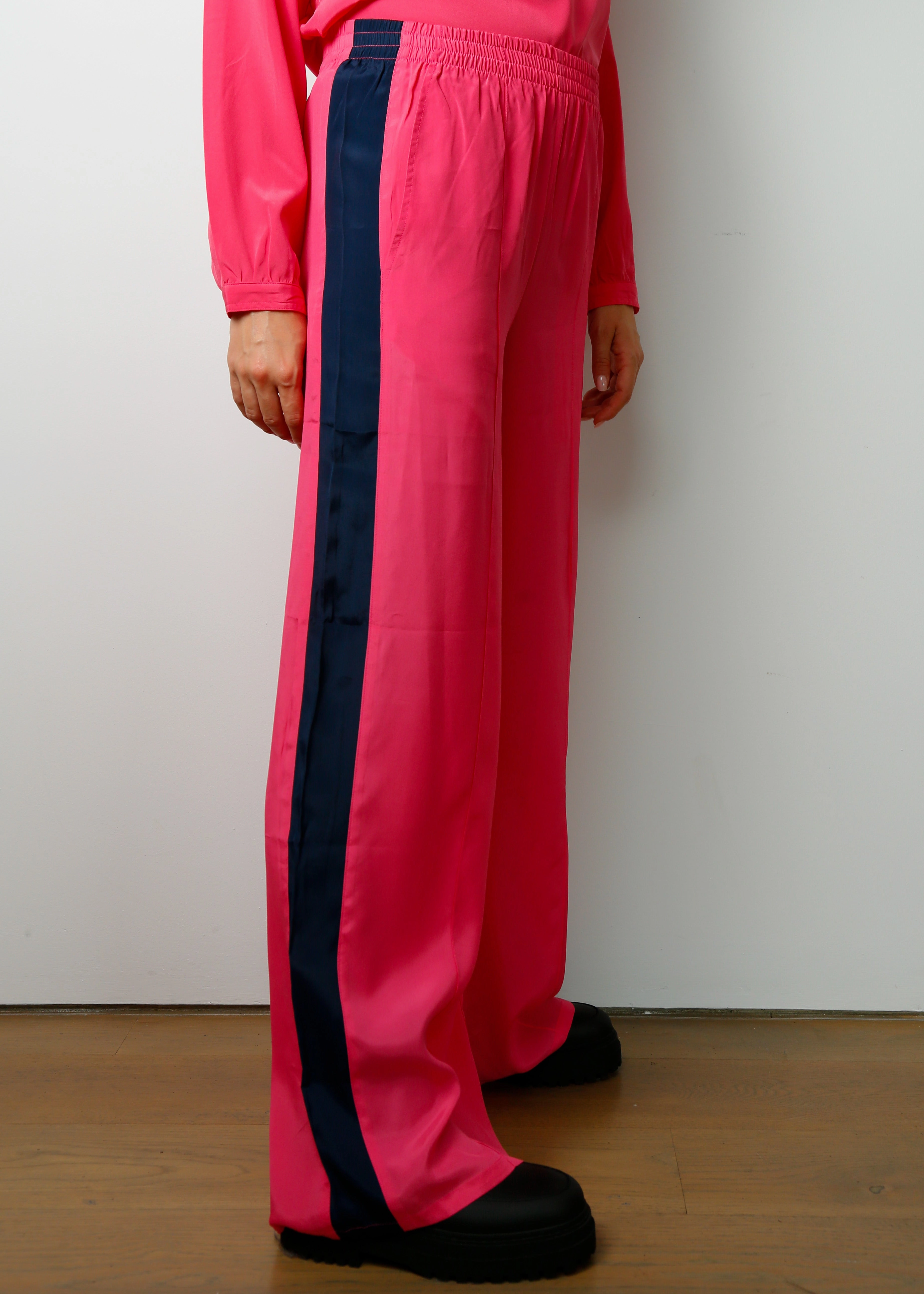 Breathable back panel PPL Kylie Trousers in Hot Pink