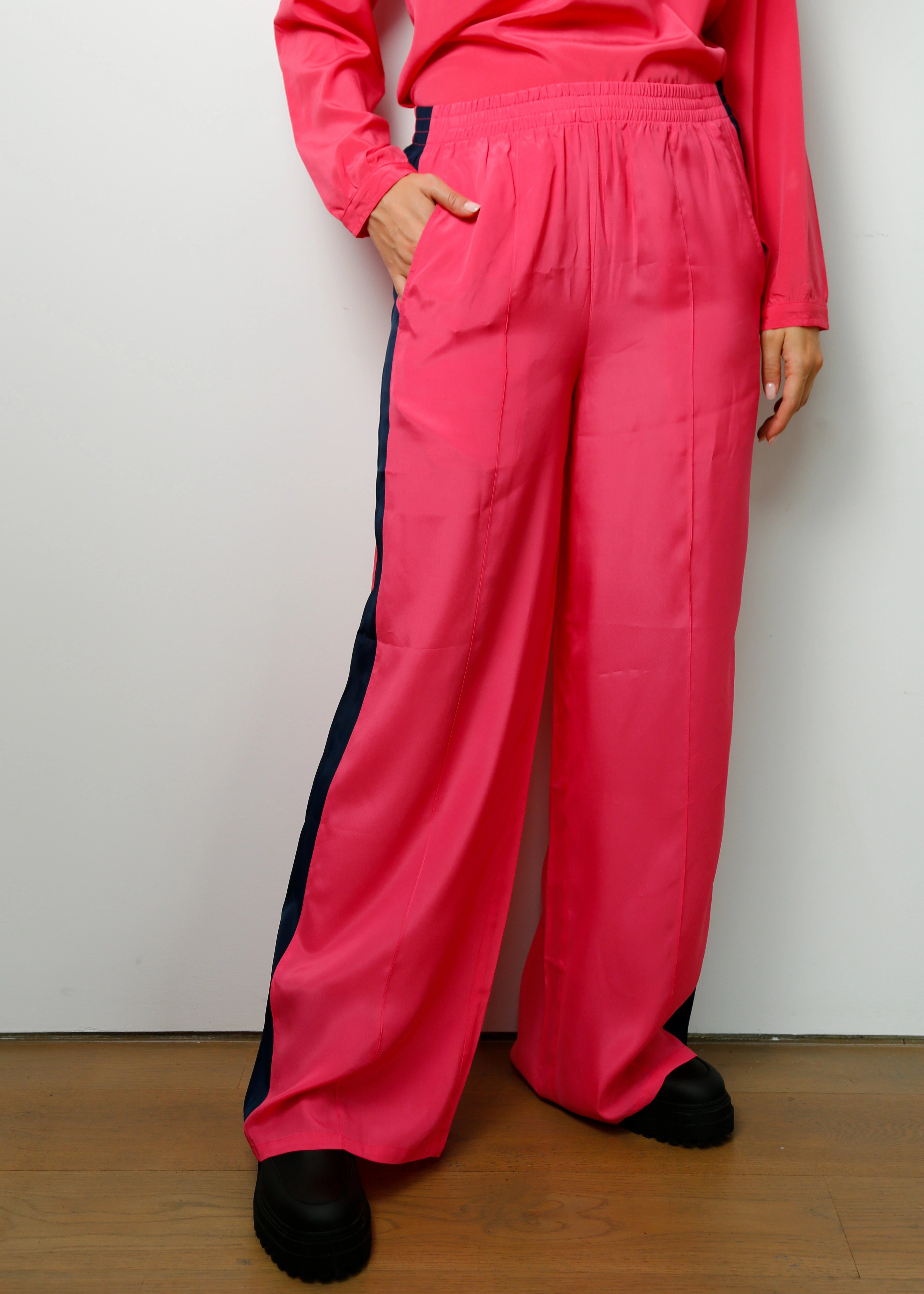 PPL Kylie Trousers in Hot Pink Layering Comfort