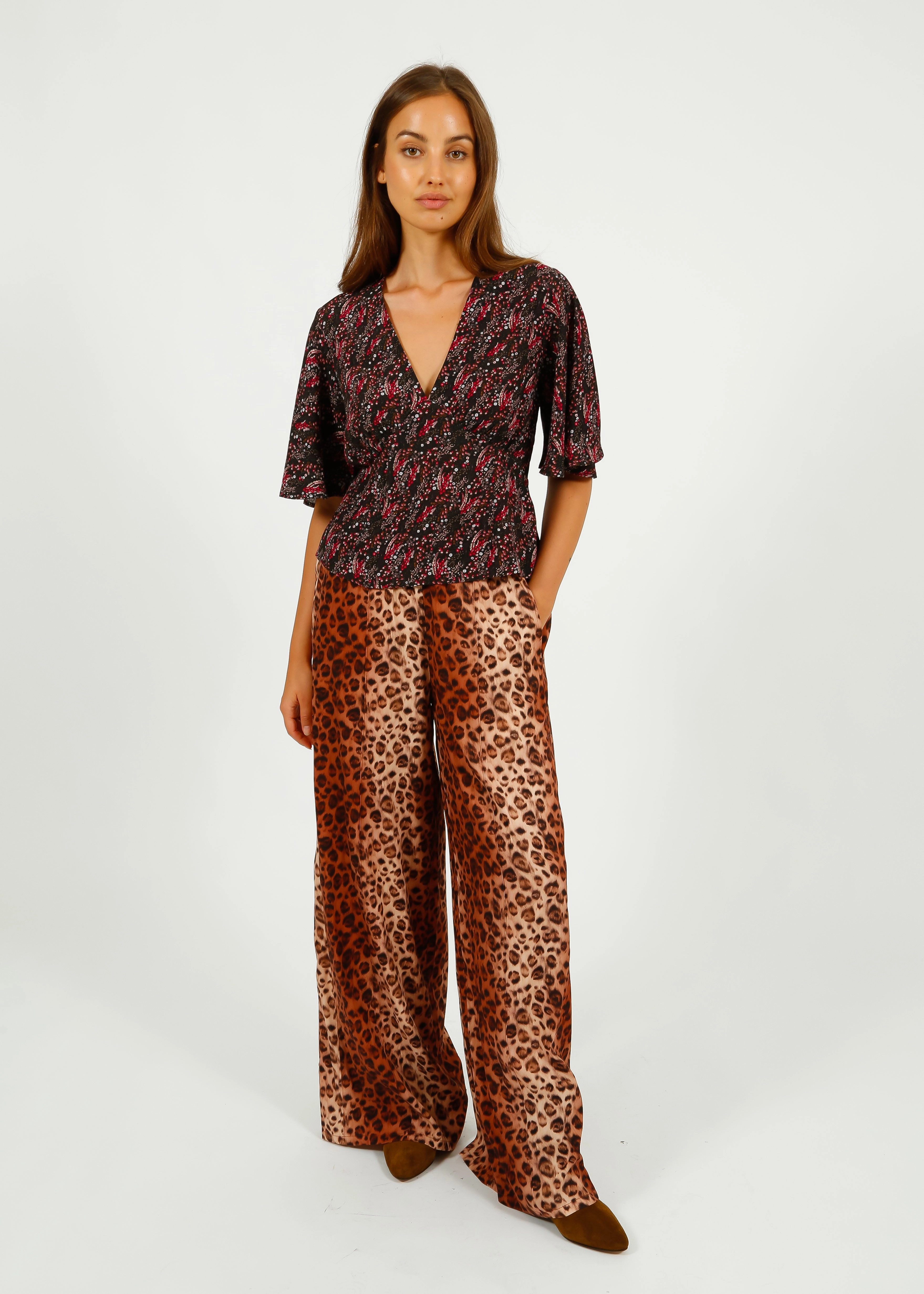 Slim Wear Design Primrose Park Kylie Trousers in Leopard