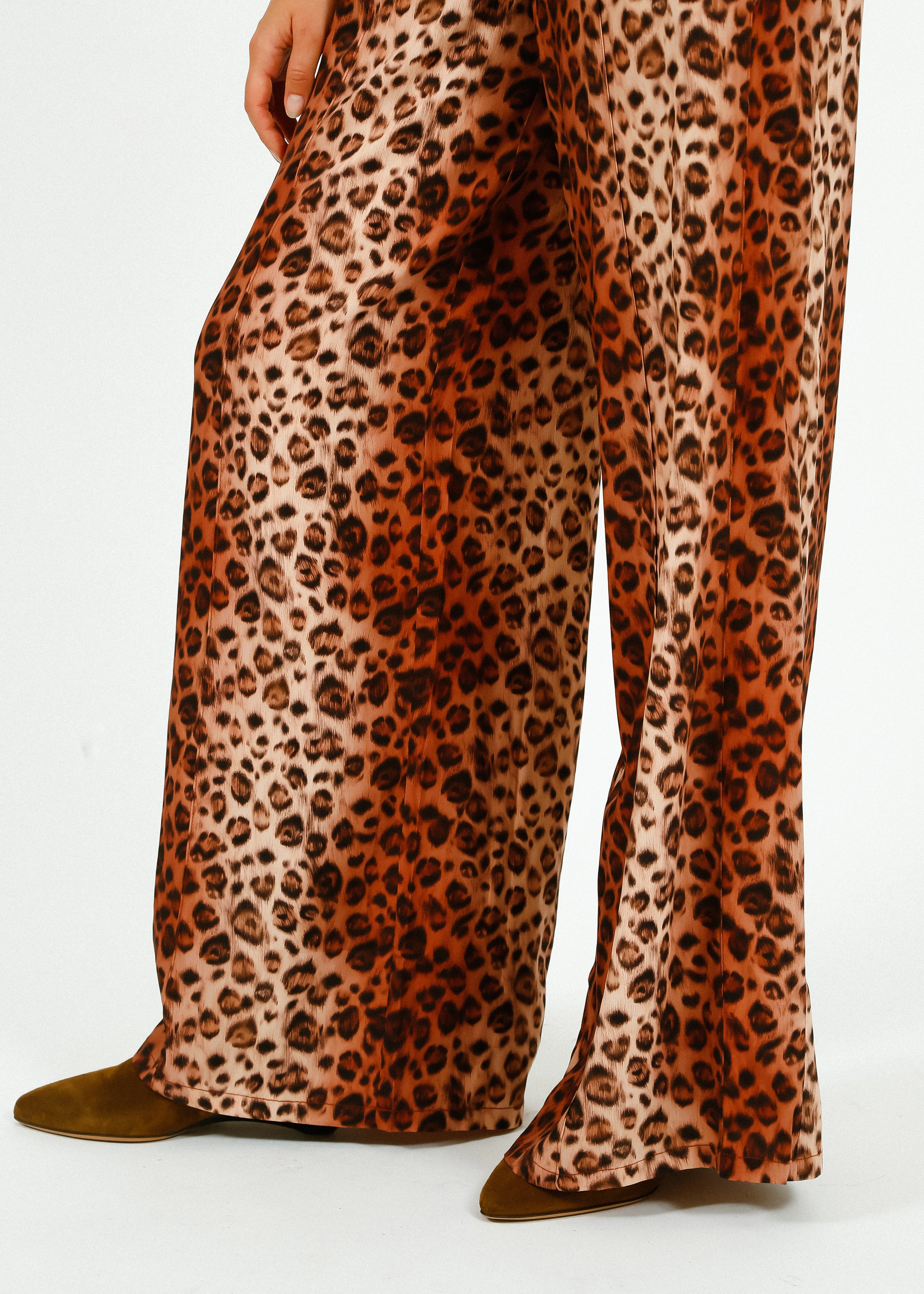 Primrose Park Kylie Trousers in Leopard Flexible Use Durable Waistband