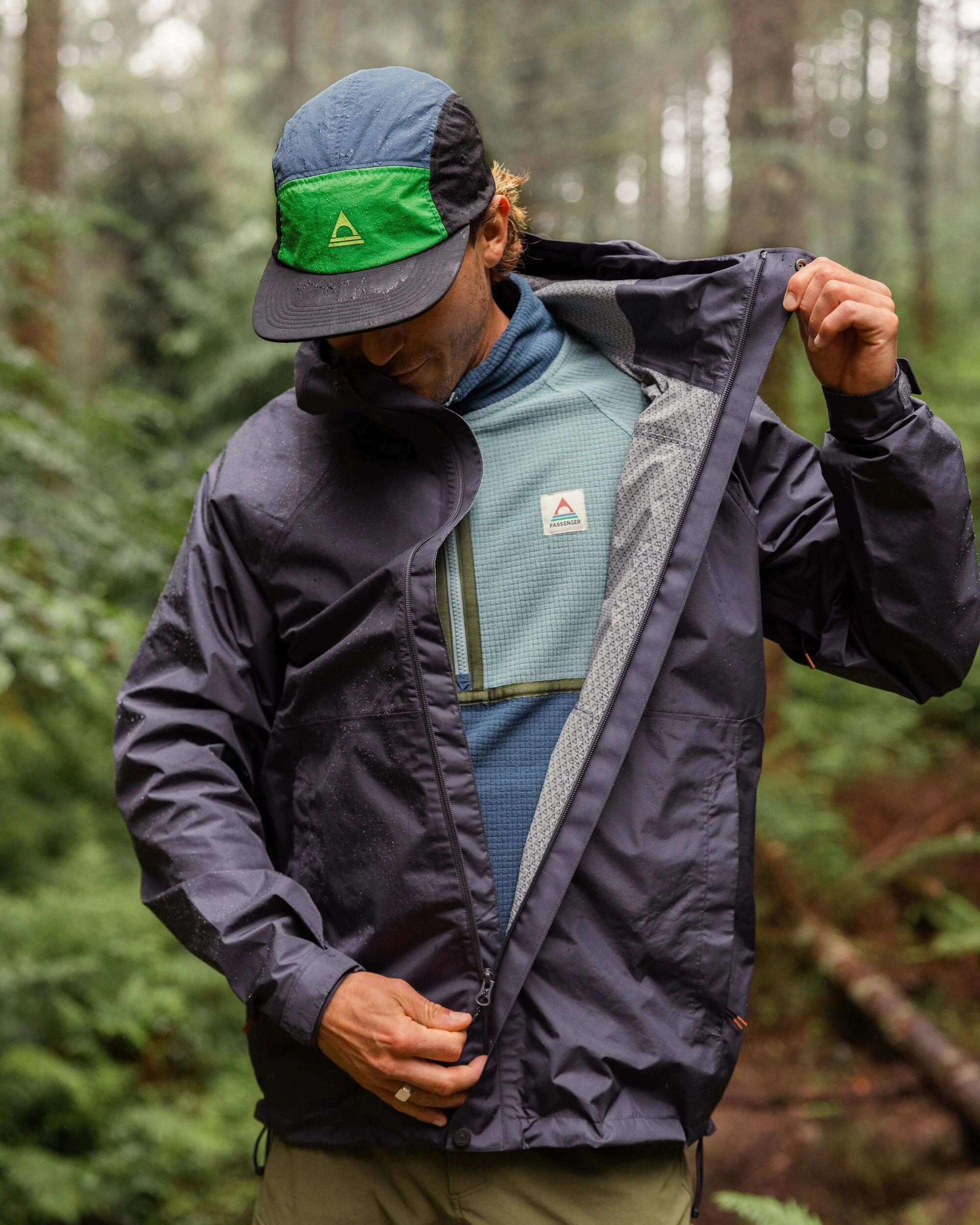 Thermal Reflective Lining Trailscape Men's Recycled Waterproof Jacket - Charcoal