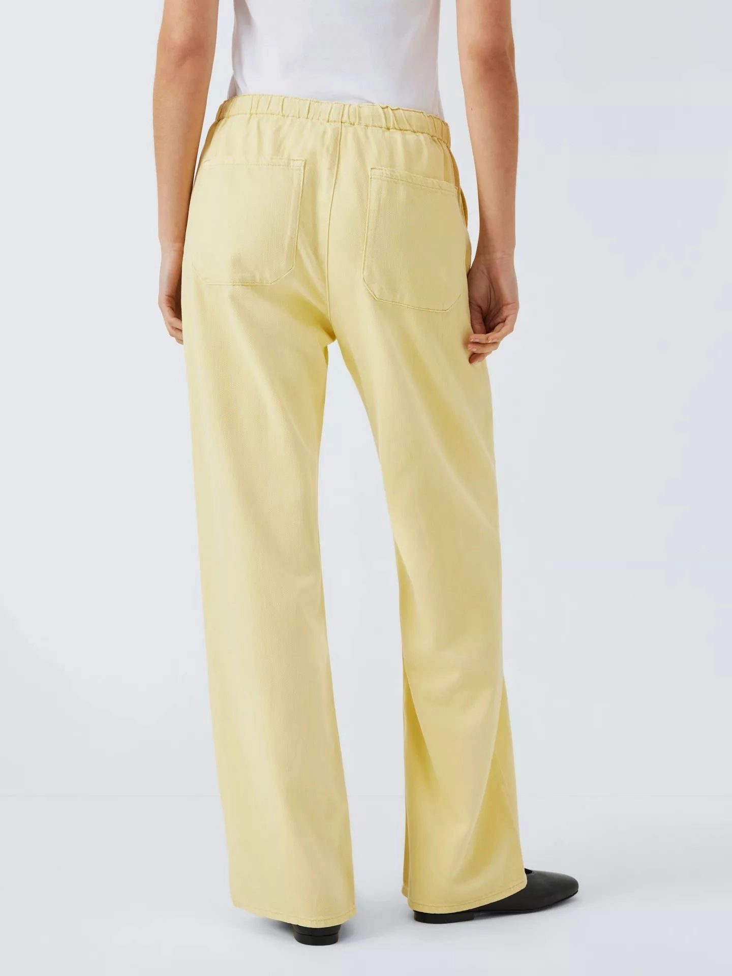 Modern Design Functional Ease R&B Ultra Featherweight Logan Beach Pant in Pastely LW