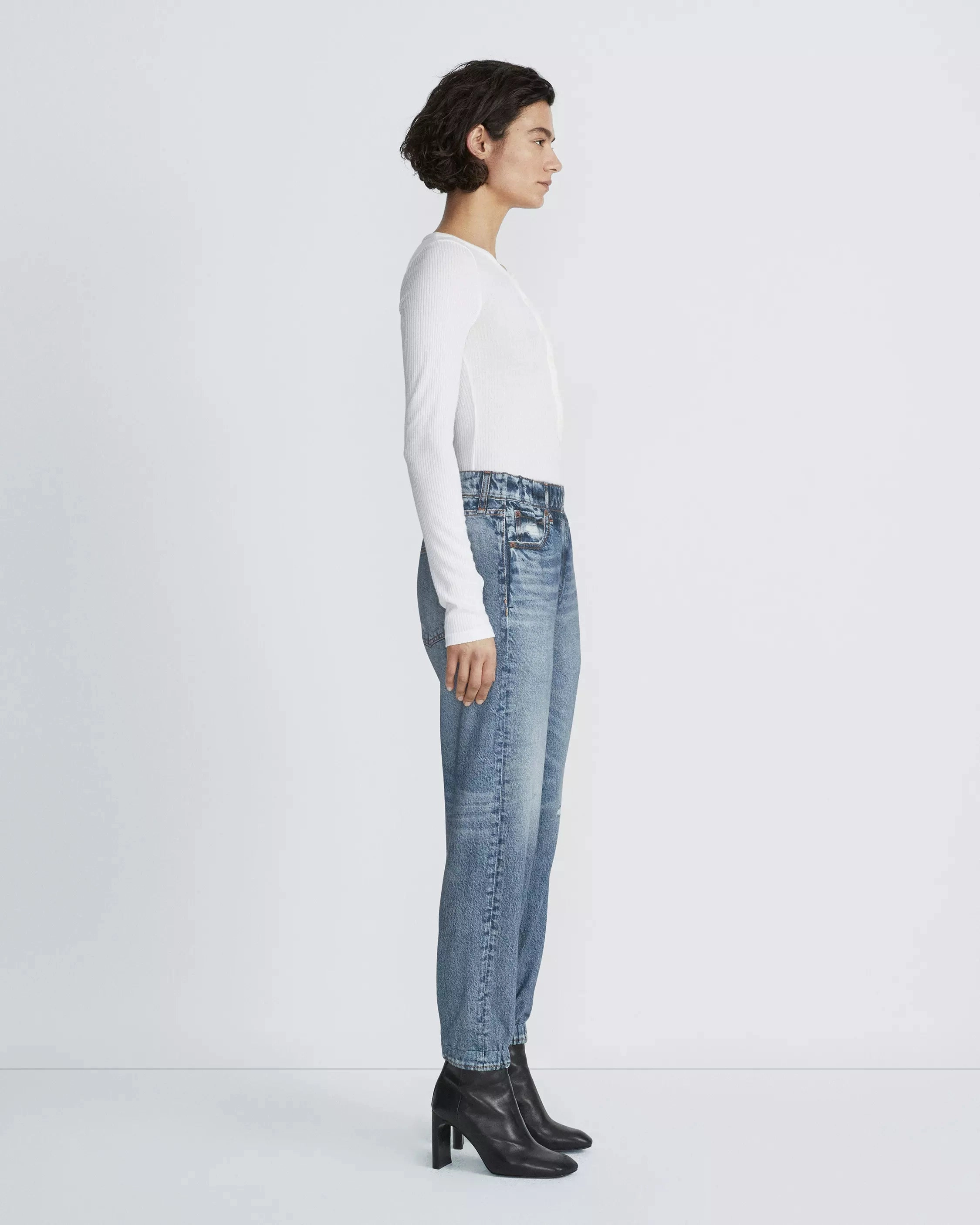 Modern Fit Anti Cling Finish Rag & Bone Miramar Jogger in Lynn
