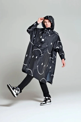 Rainkiss Classic Smile X Smiley Waterproof Poncho Polished Casual stand neck