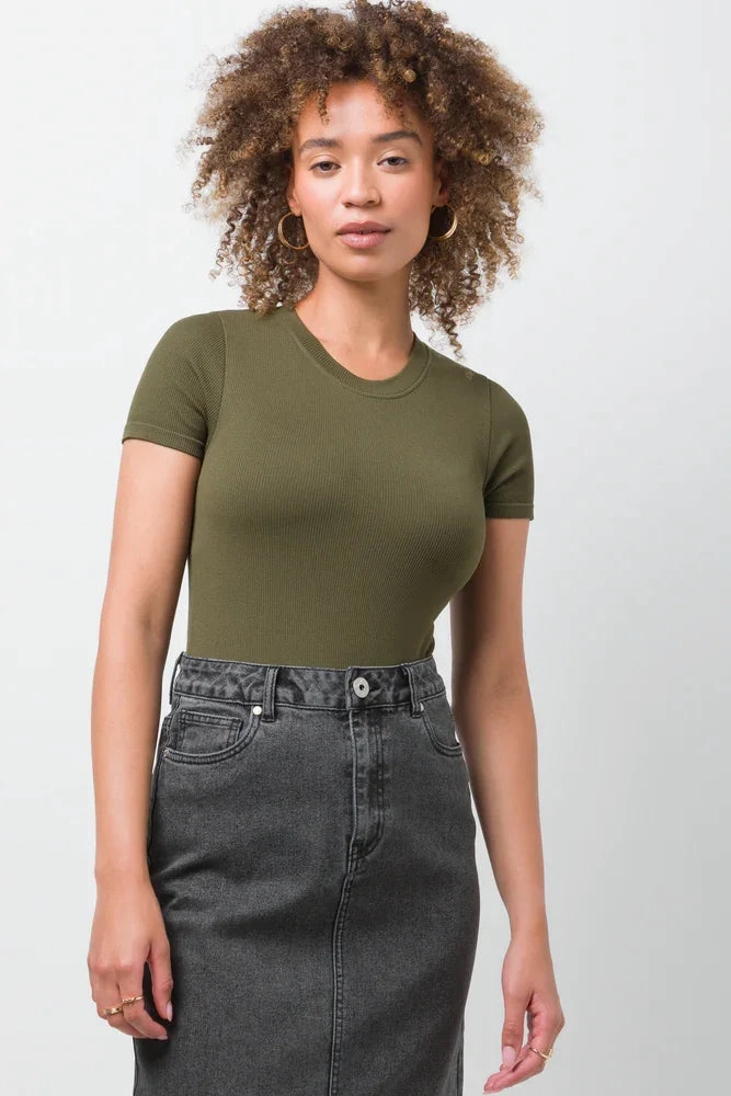 Fine Rib Seamless Bodysuit Ballerina Sleeve Green Flatlock Seams Temperature Regulating Fabric