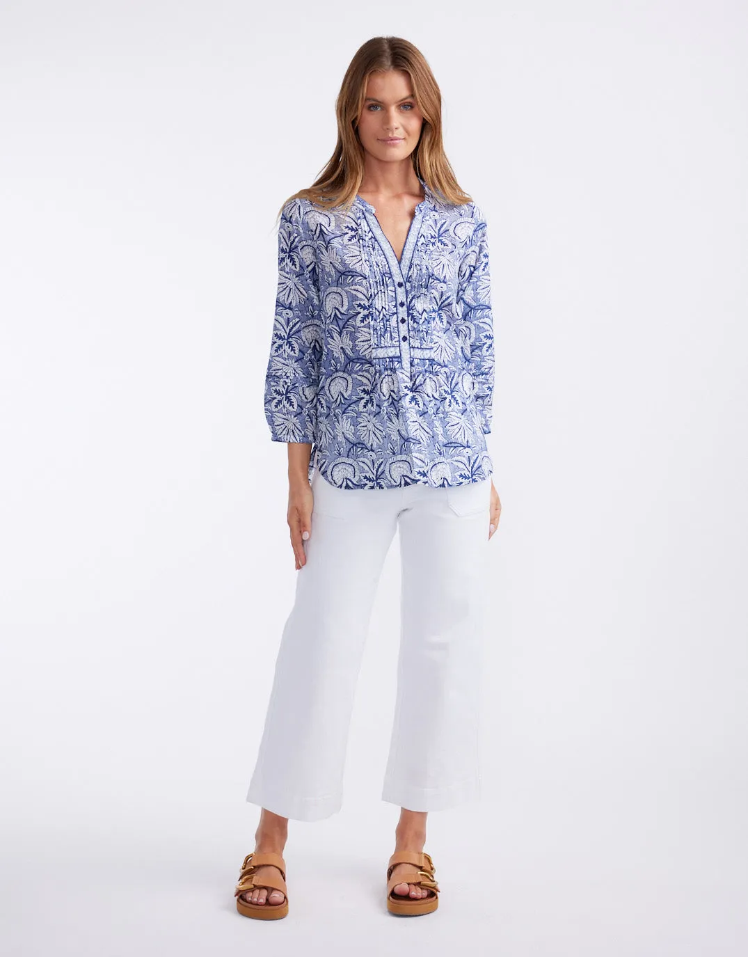 Natalie Cotton Blouse - Malta Navy Trend-Driven