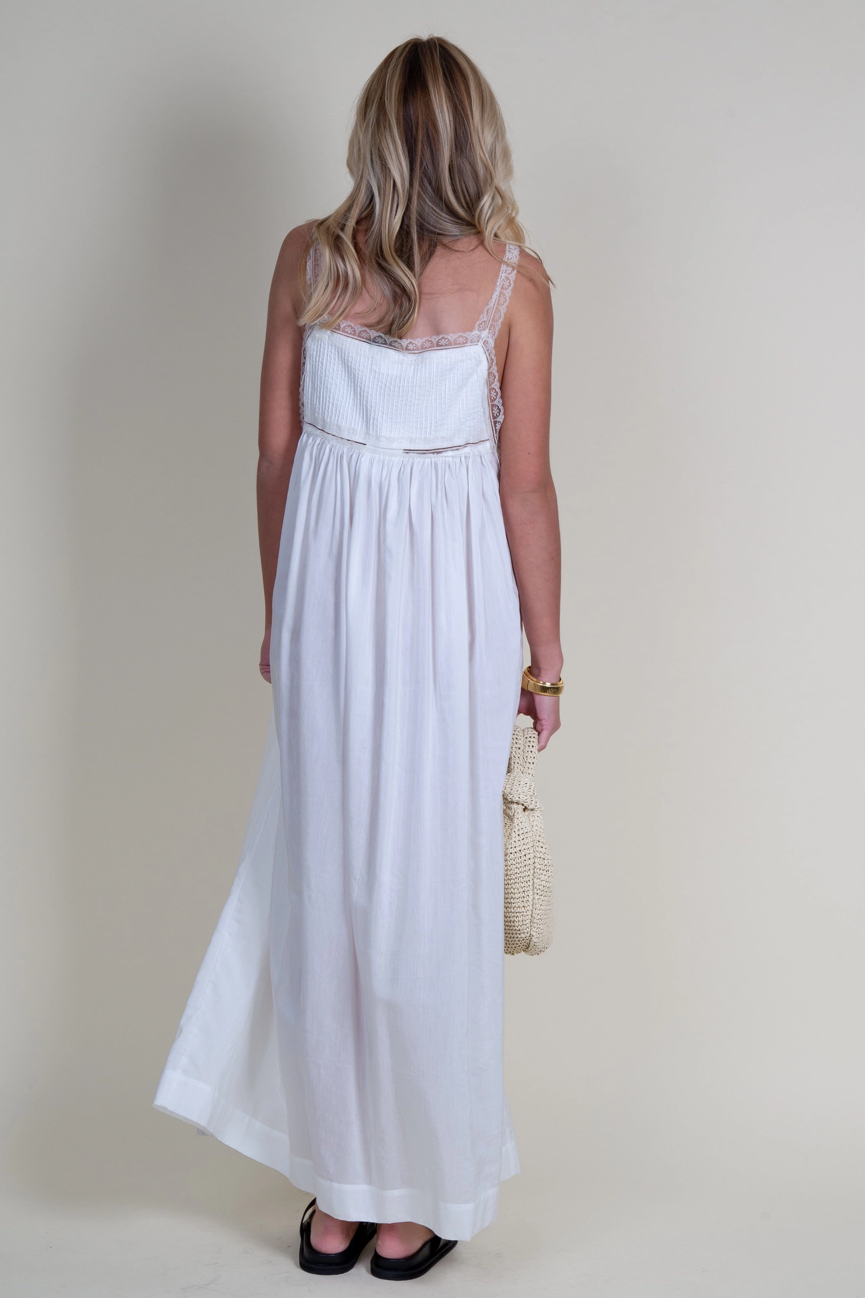 Street-Style Wedding Style S/W/F | Roman Maxi - Art Nouvea