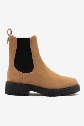 Anti   Odor Sancha Boot In Peanut Suede