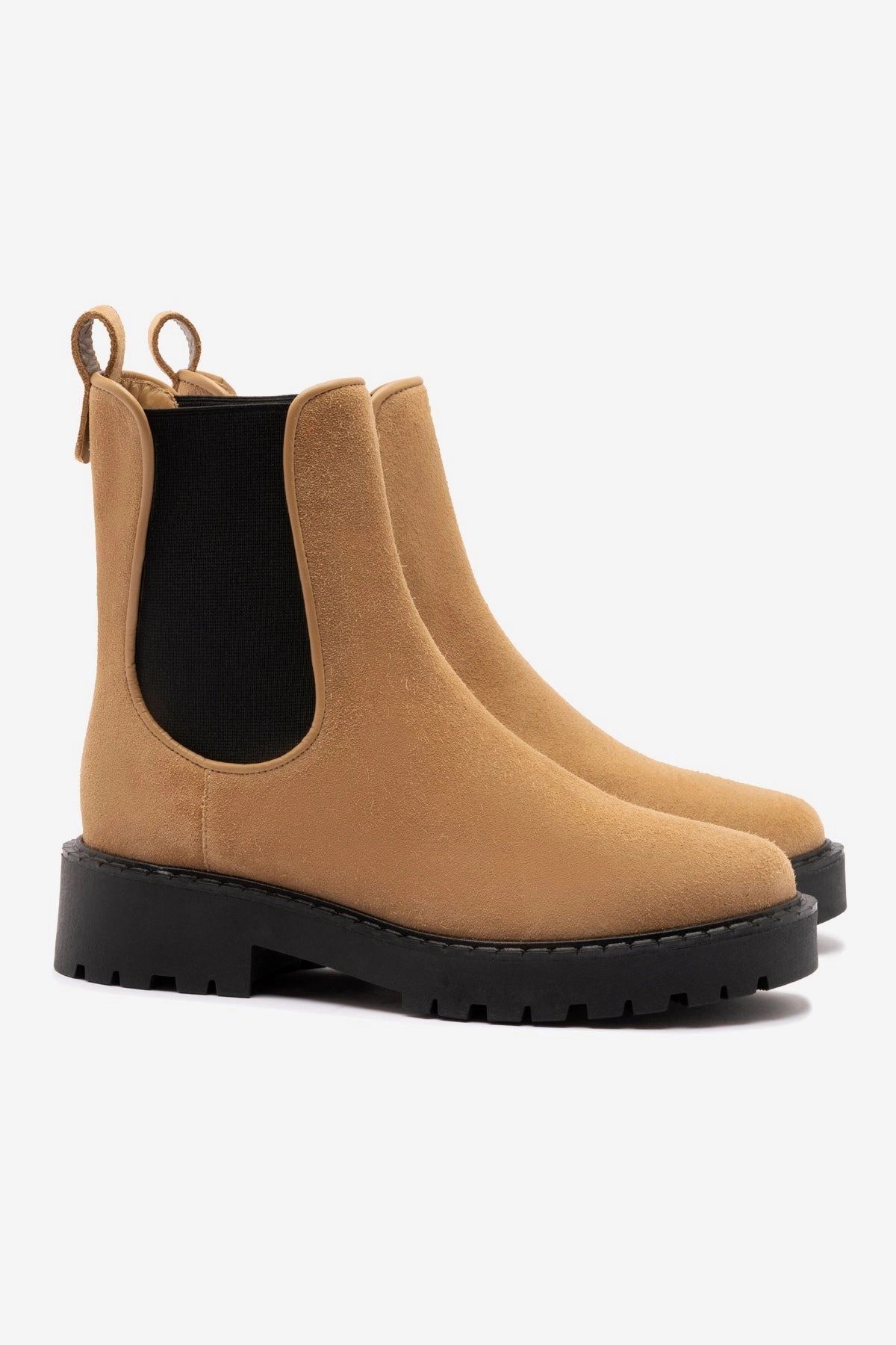 Sancha Boot In Peanut Suede Seamless Comfort Trail Runner