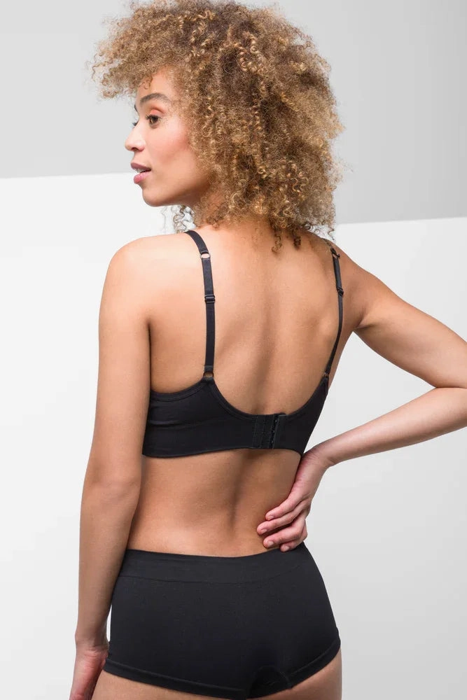 Seam-Free Bralette Black Neutral Compression seams