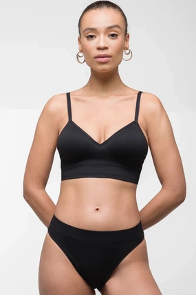 Stretch Recovery Fabric Seam-Free Bralette Black