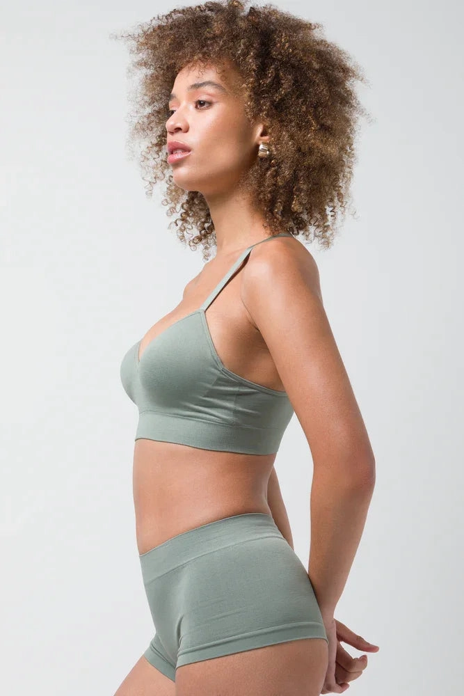 Seam-free Bralette Green Piped edges seams