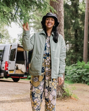 Tasi Recycled Insulated Jacket - Pistachio stain resistant coating
