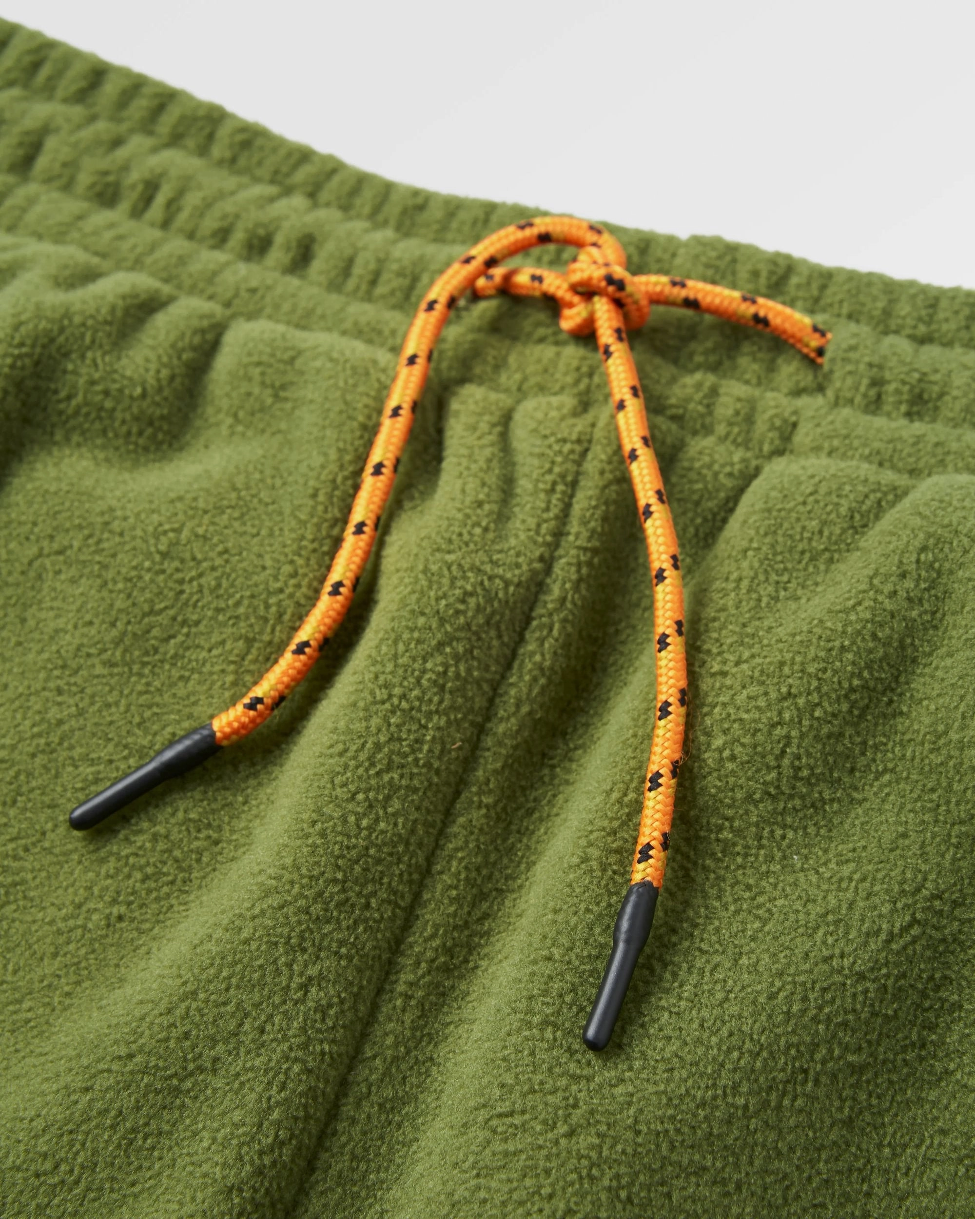 Set Off Recycled Polar Fleece Jogger - Khaki Secure Closures Breathable Design