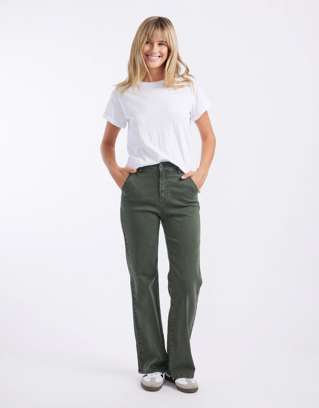 Shirley Jeans - Khaki Traveler Gear Morning Stroll Formal City Walk Party Look
