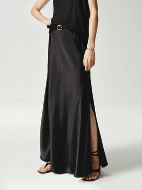 Reinforced Seams Side Slit Satin Maxi Skirt
