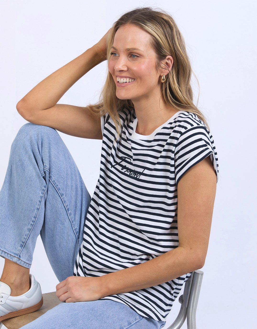 Signature Stripe Tee - Dark Sapphire/White Stripe Business Meeting Modern Design