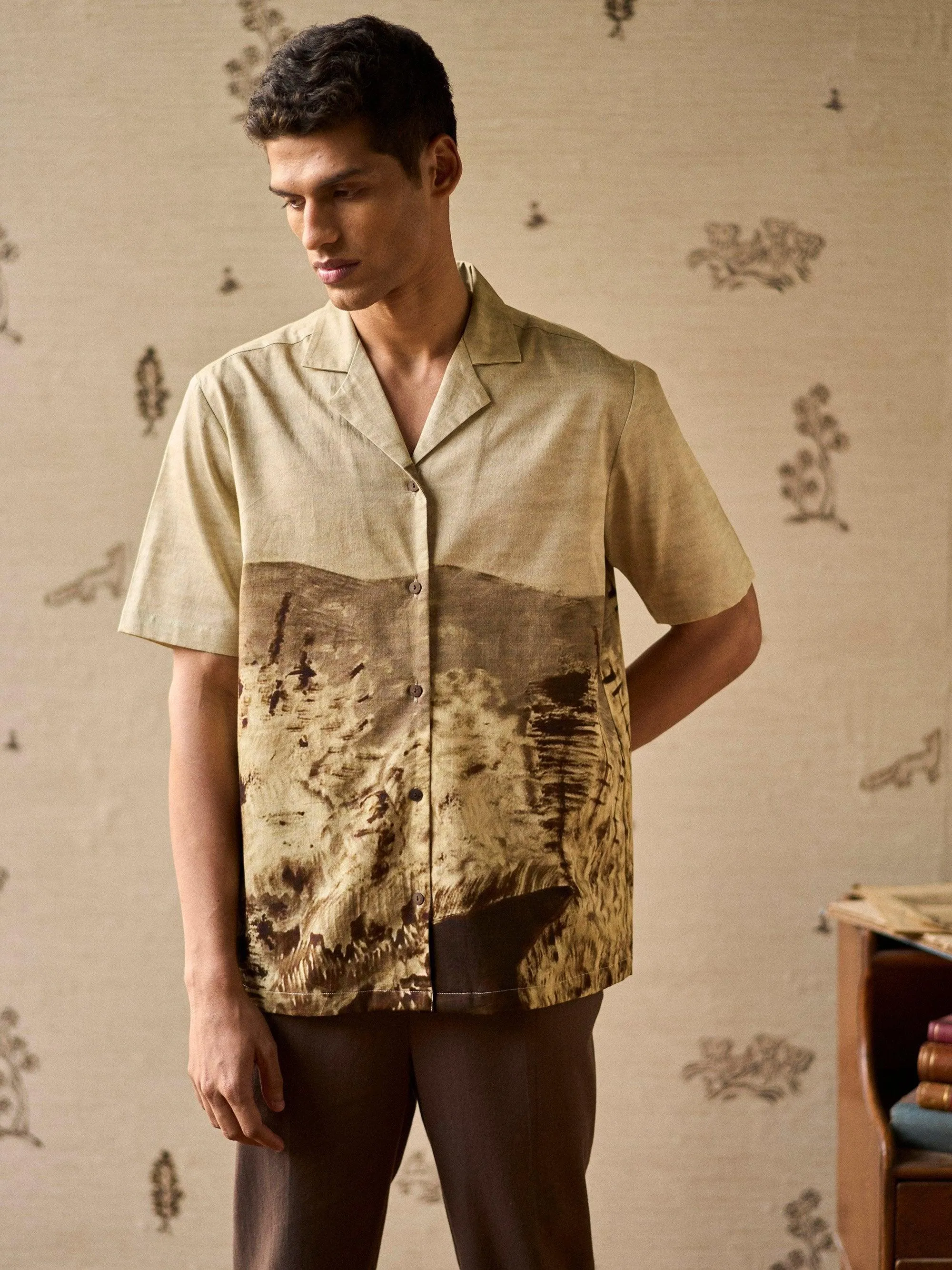 Skater Shirt Structured Shoulder Support