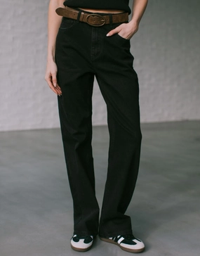 Dara Straight Jean - Black Minimalist Night Out Smooth Classic Vibe