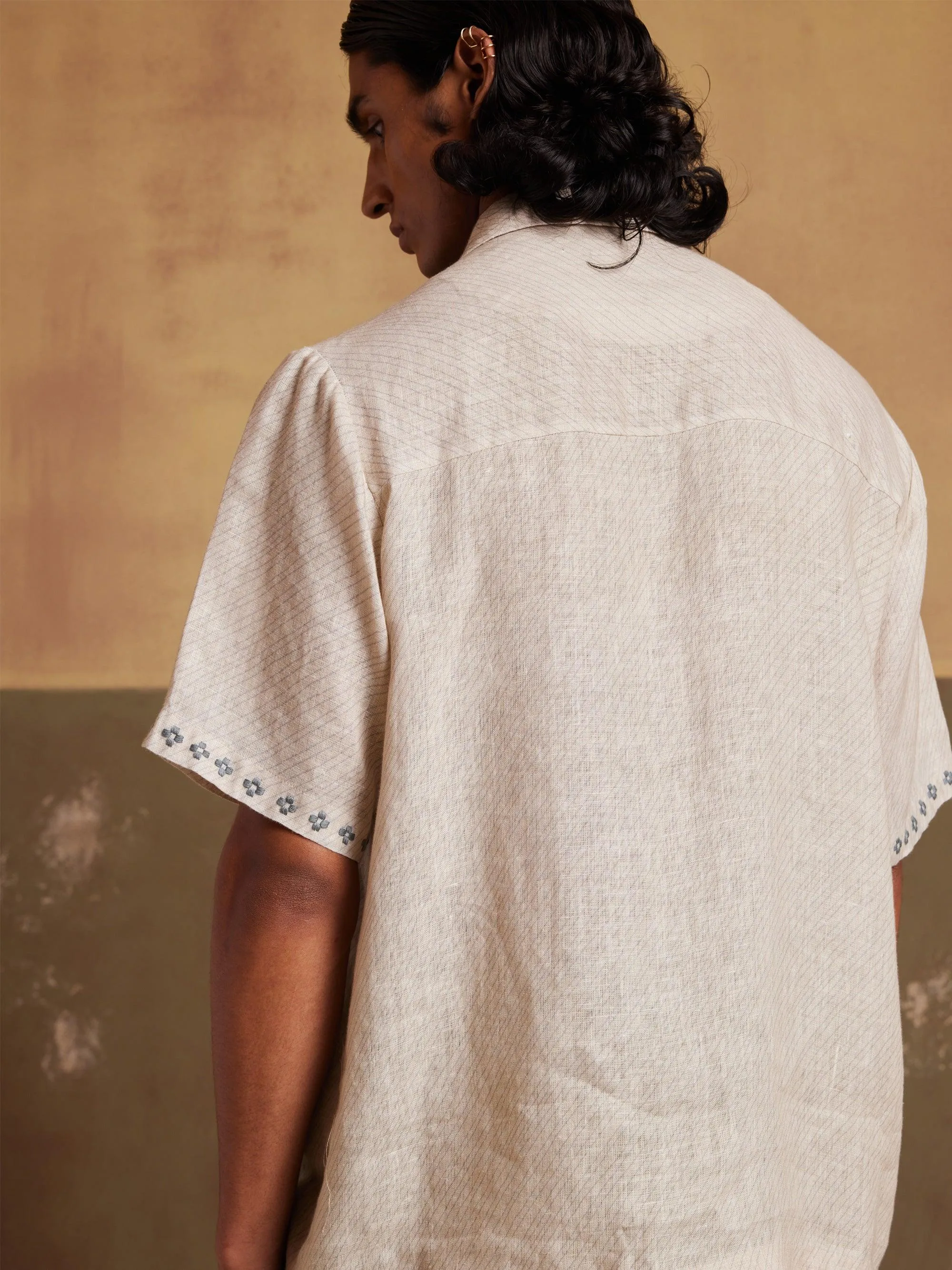 youth trend Winter Collection Smocked Shirt