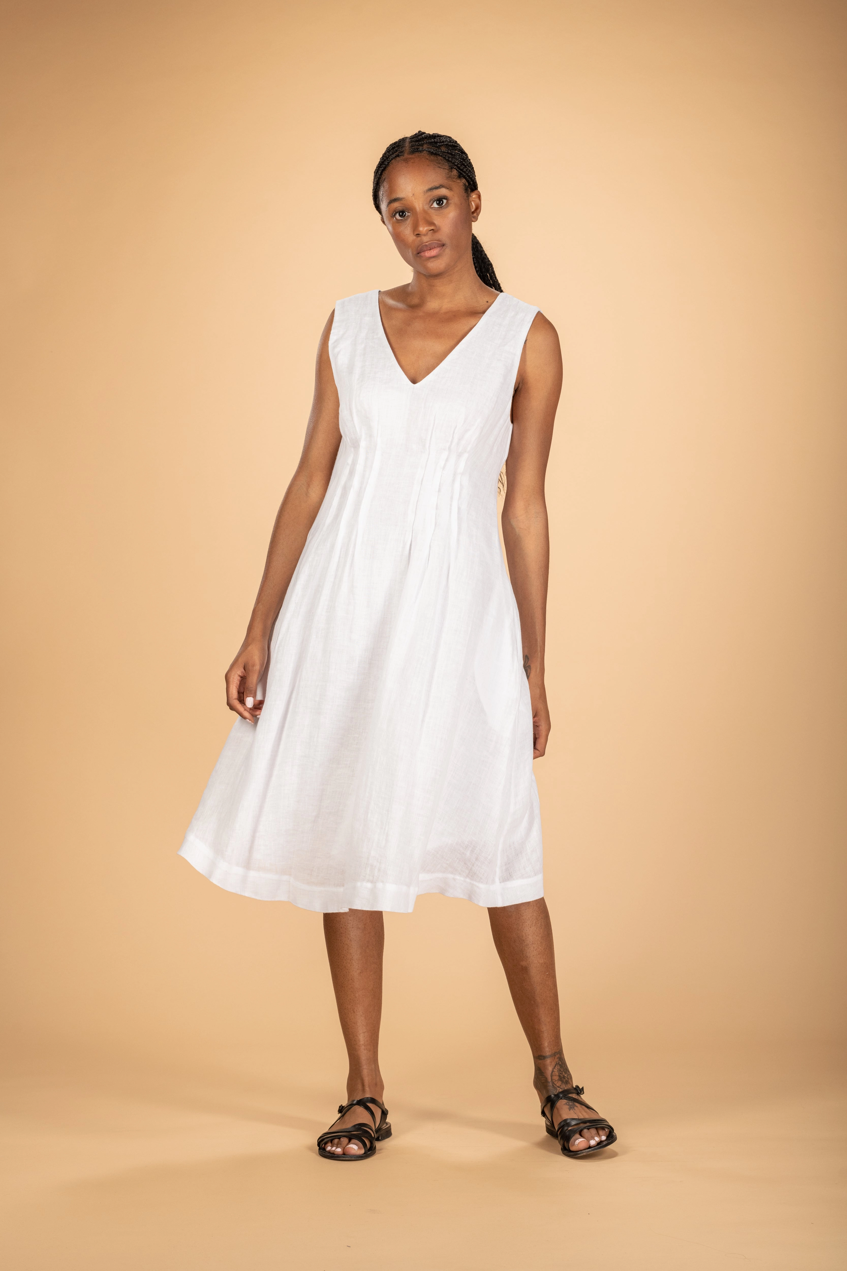ZE2403R Berengere Linen Dress - White Mature Glam Saturated Hue