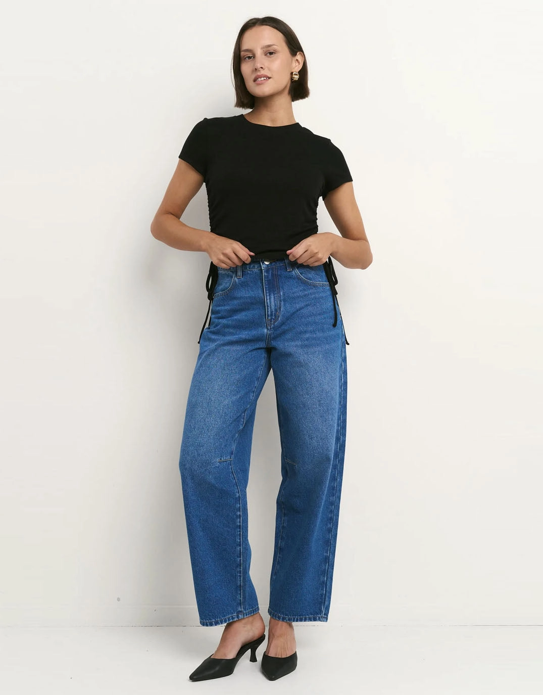 Berlin Barrel Leg Jean - Mid Blue Modern Traveler Gear Sunny Vibes Classic Appeal