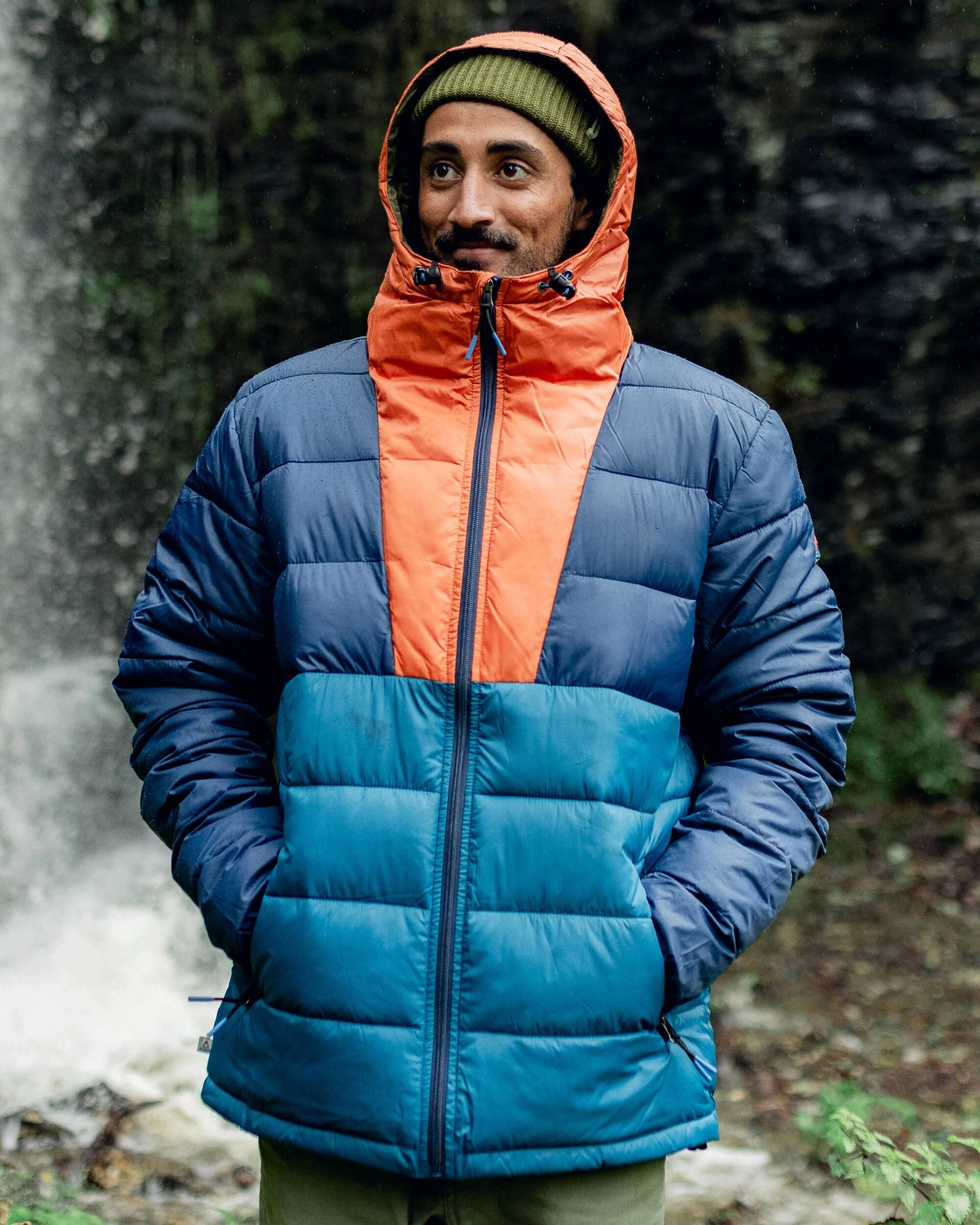 Wind Protection Quick Release Fasteners Flynn Recycled Insulated Jacket - Rich Navy/ Burnt Orange