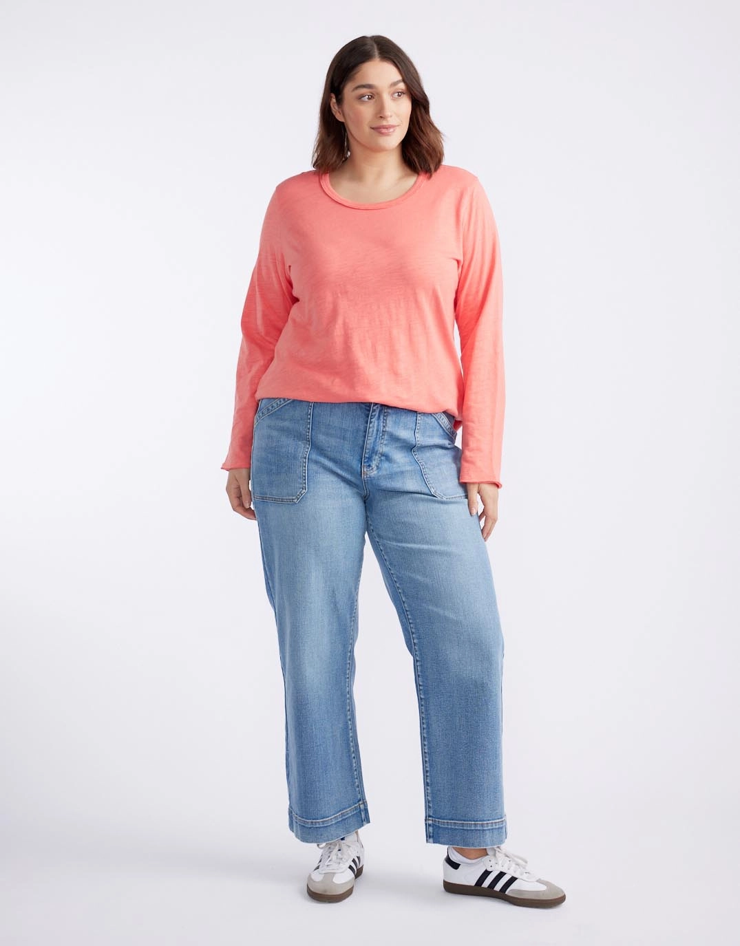 Breathable Fit Wear Essential Scoop Hem Long Sleeve T-Shirt - Melon
