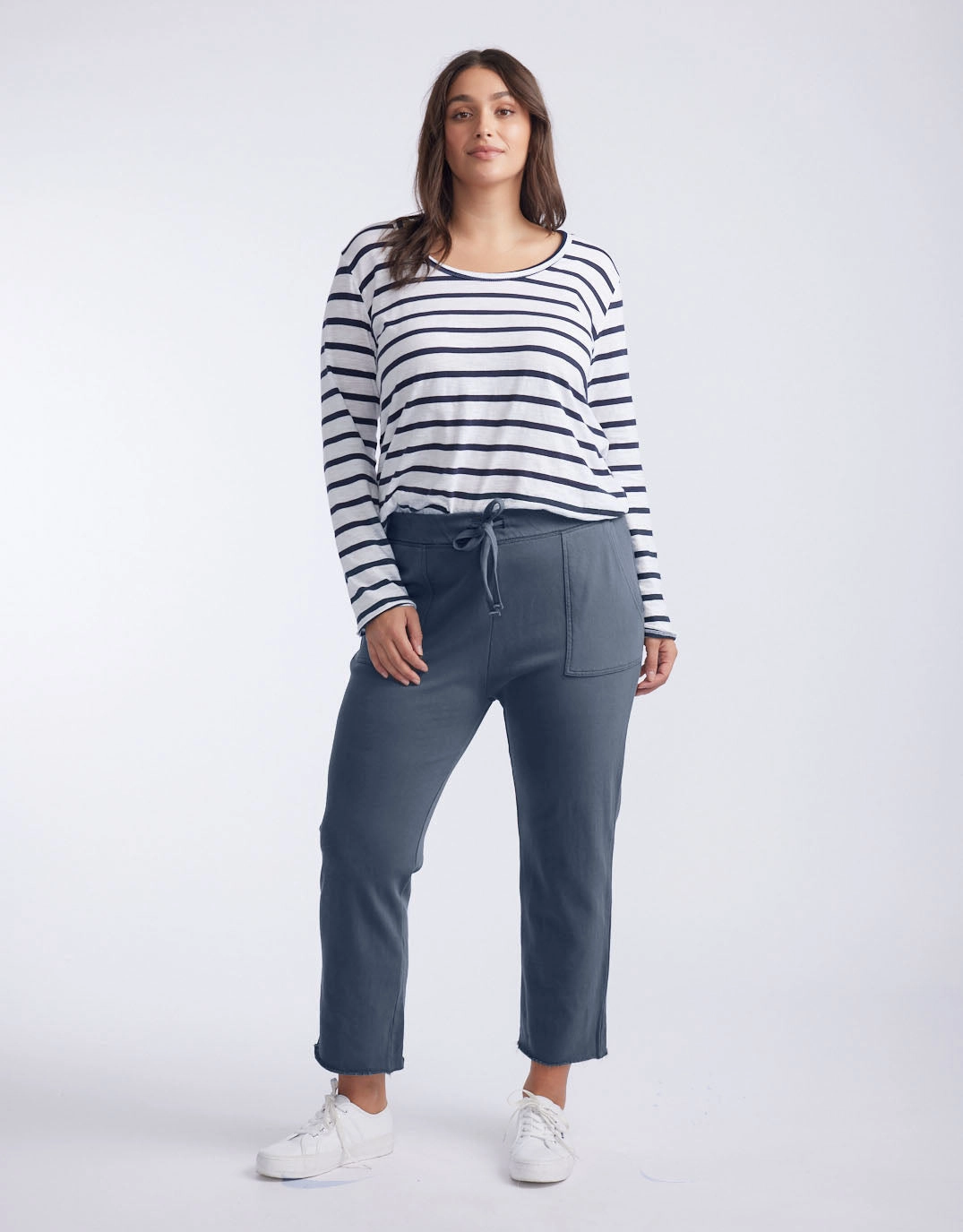 Raw Edge Lounge Pant - Washed Navy Snag Free Fabric