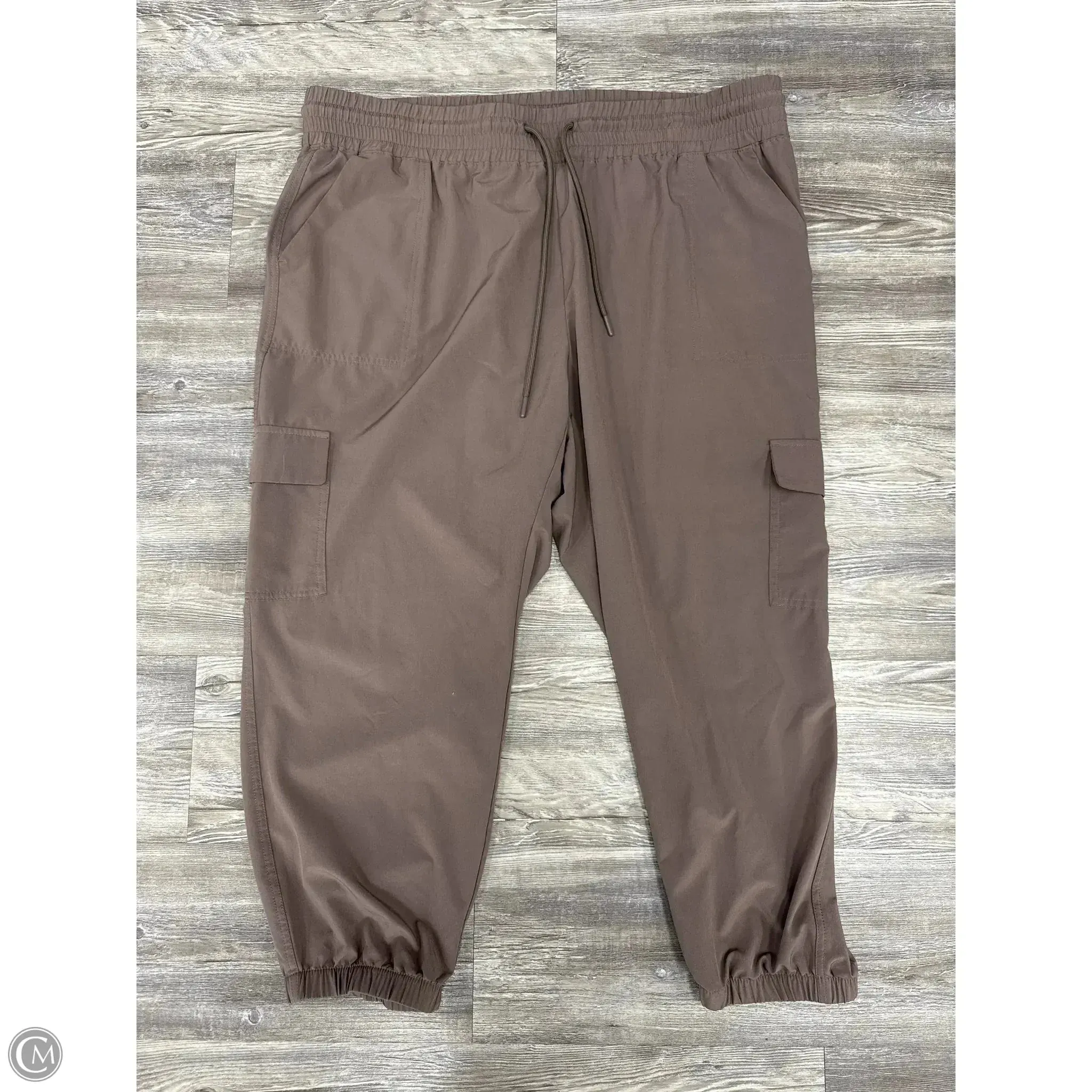Fashion-Forward Compact Pack Athletic Pants By Old Navy In Taupe, Size: 2x