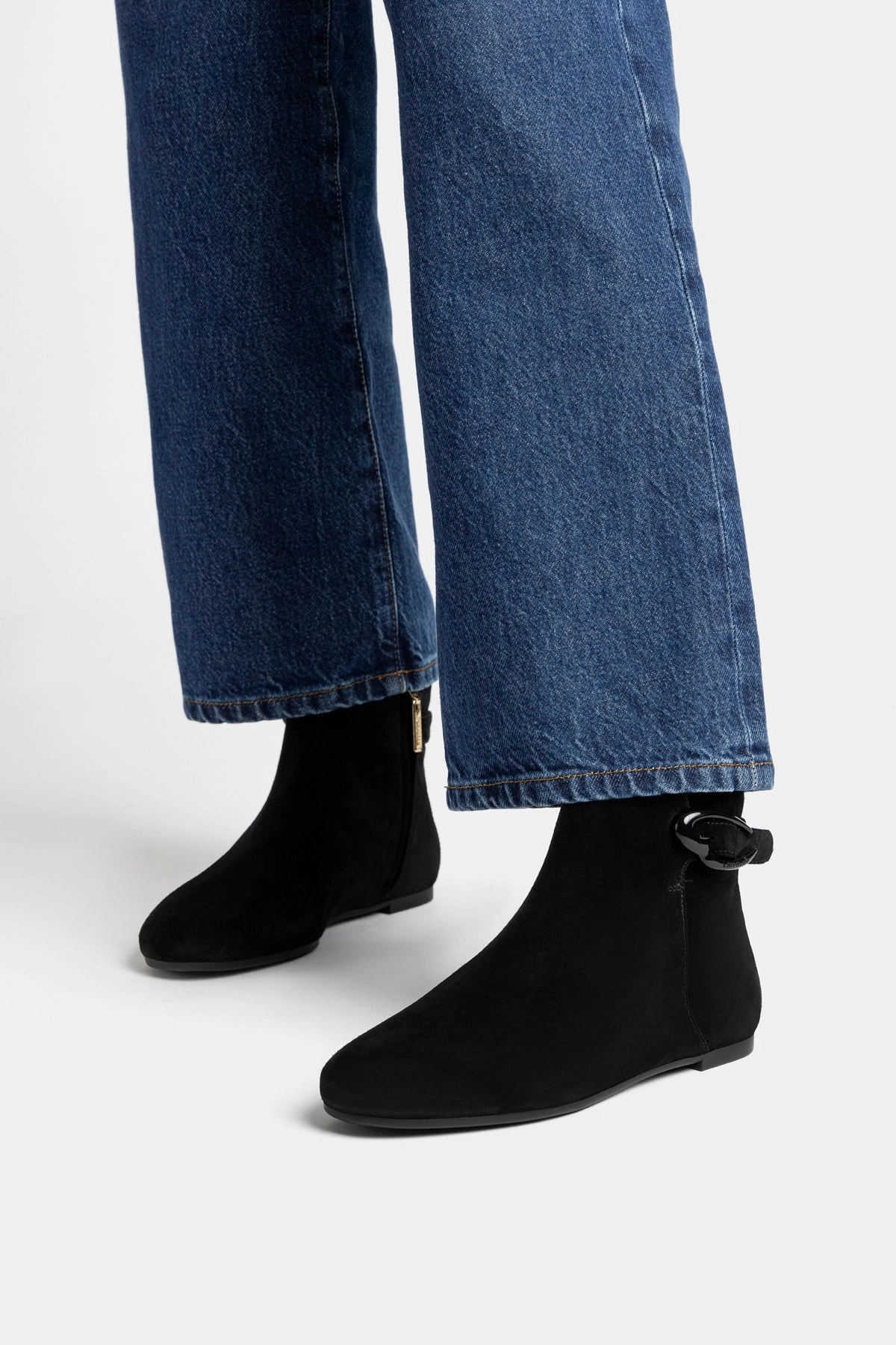 Clean Lines Casual Mini Verona Boot In Black Suede