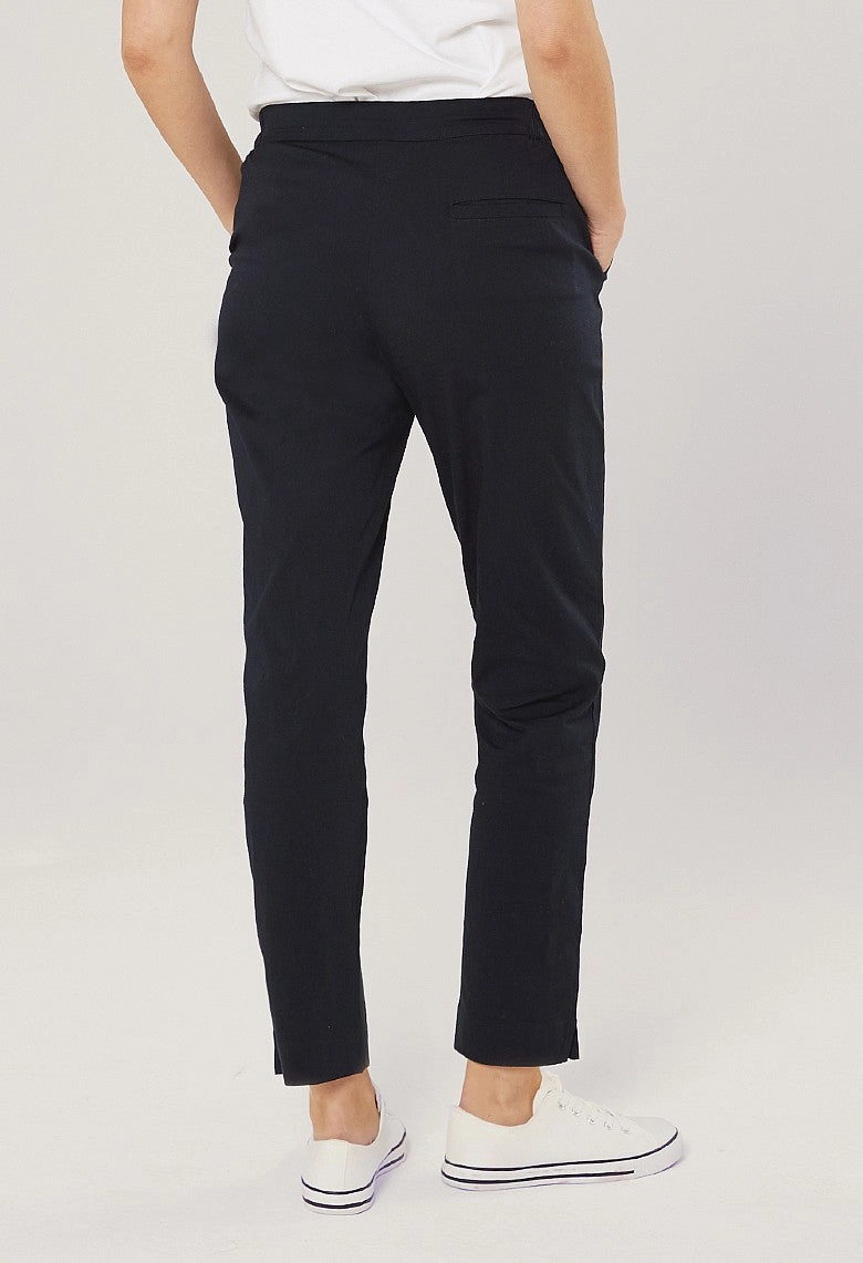 Basic Style Stretch Light Poplin Folly Trouser ?C Navy
