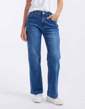 Classic Style Simple Utility Stretch Straight Leg Jean - Dark Blue