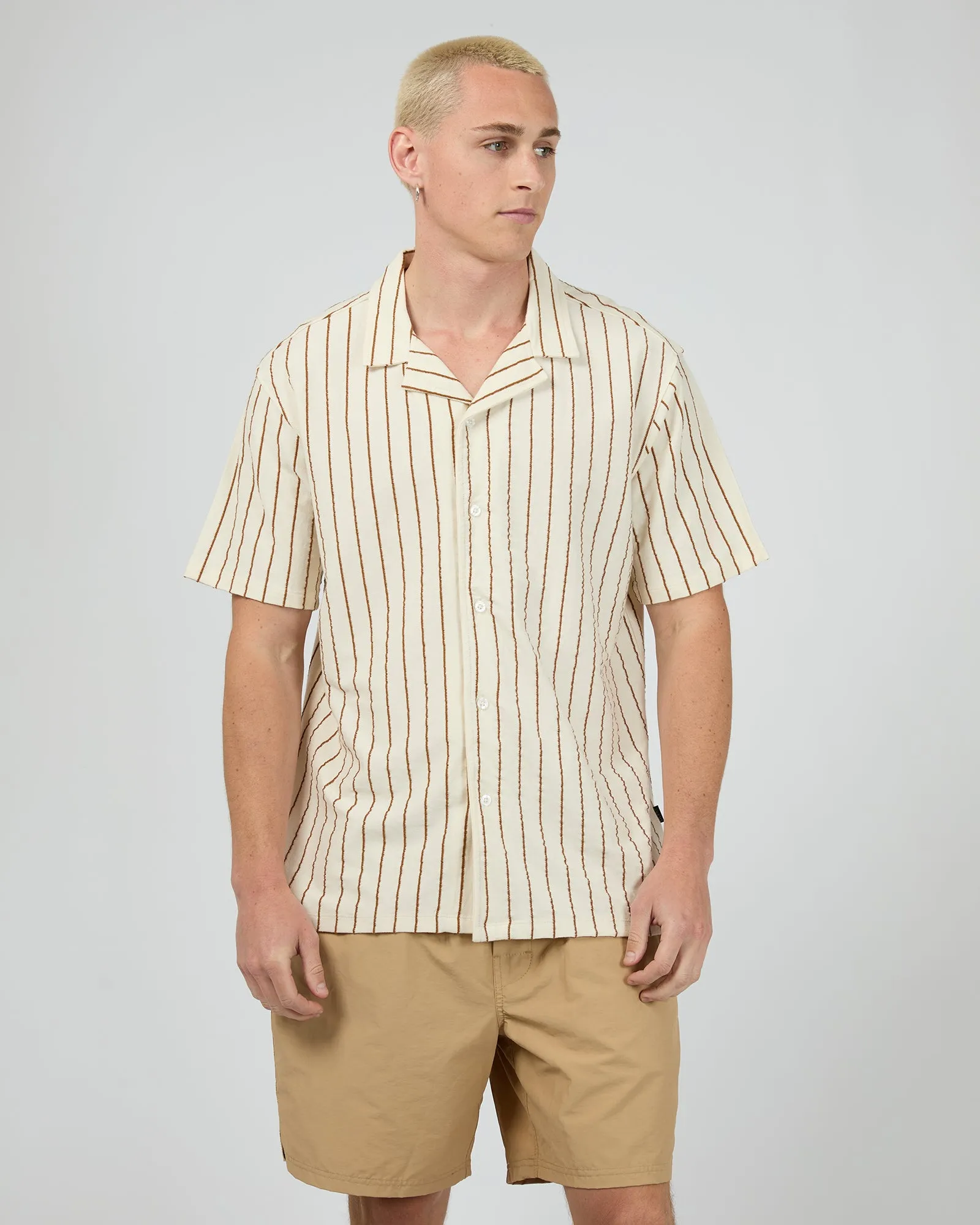 Studio Short Sleeve Shirt Natural Low Maintenance Snag Resistant Fabric