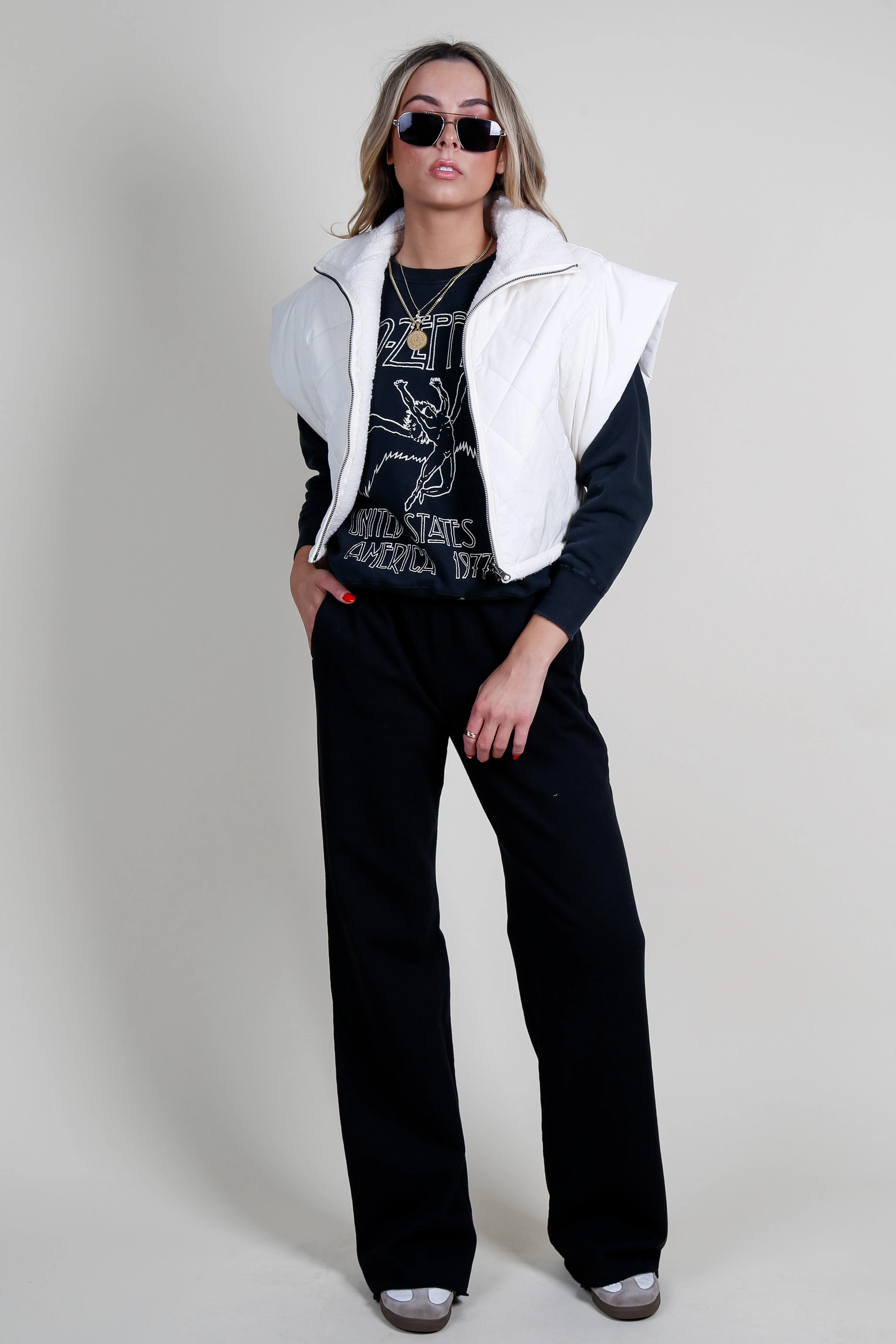 SUNDAYS | Rhea Vest - Cream Lightweight Layer