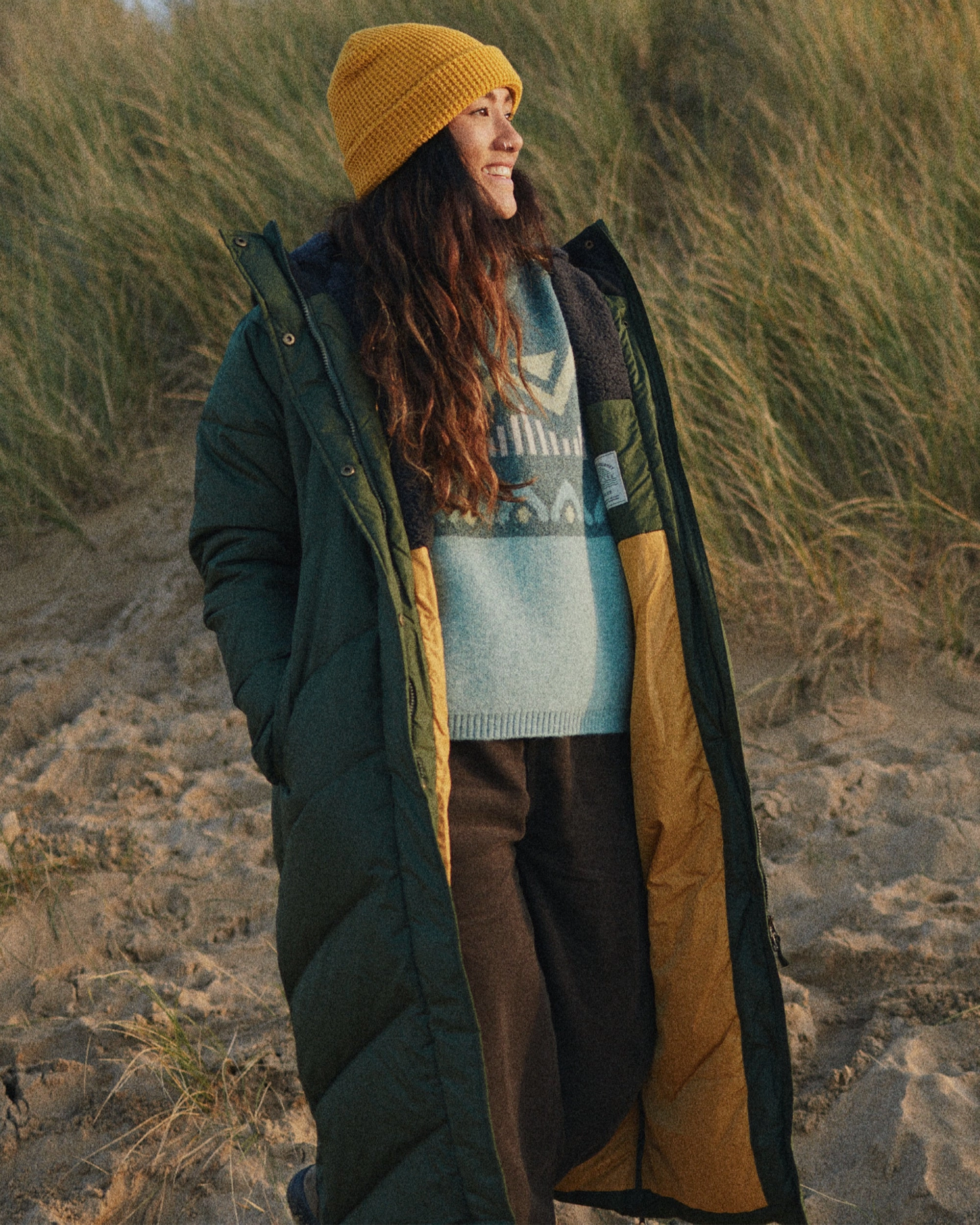 Reflective accents MultiAngleVentilation Tasman Recycled Long Insulated Jacket - Fir Tree