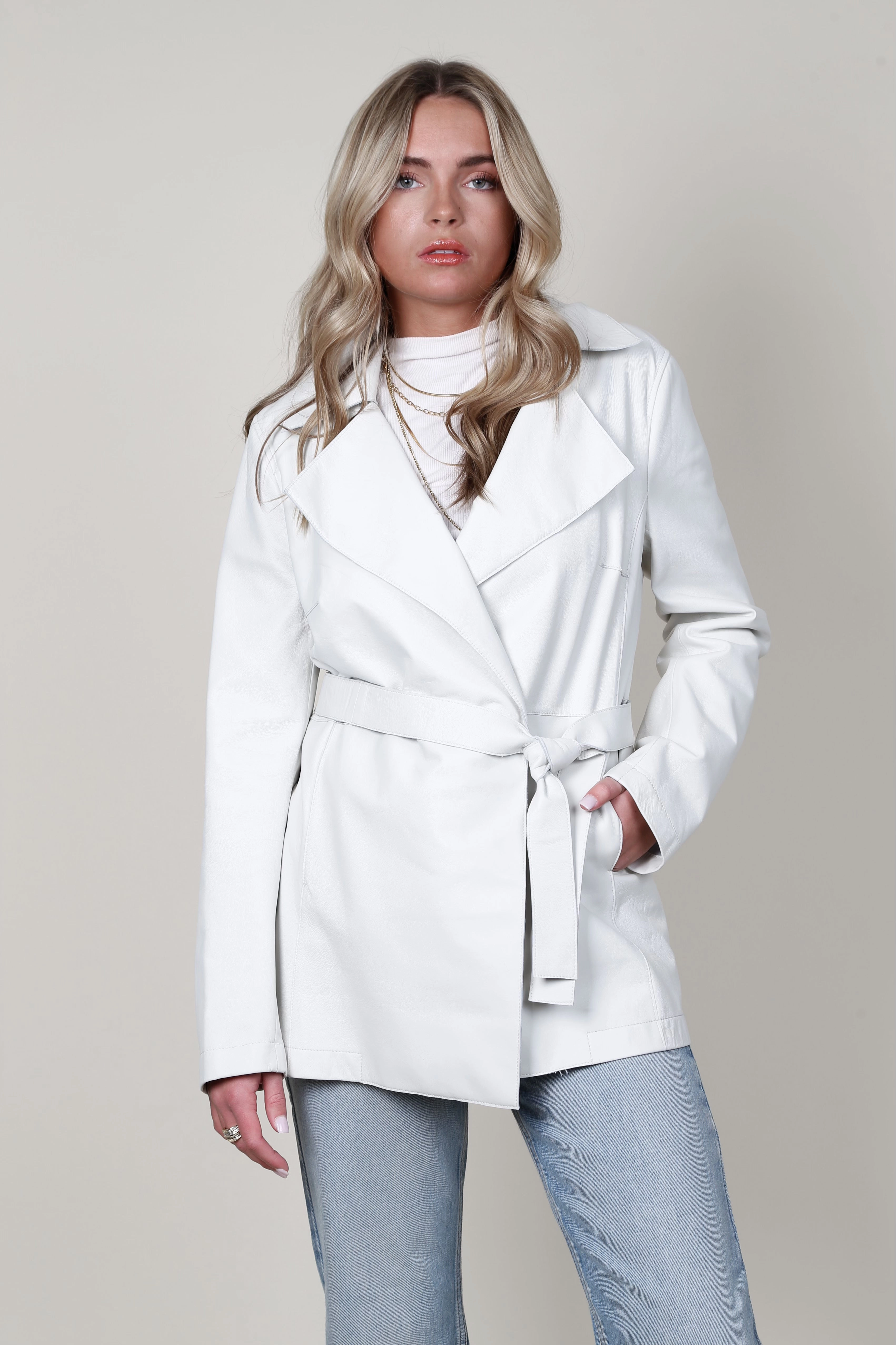 City Ready Wear JACKETT | Adelaide Matte Leather - White