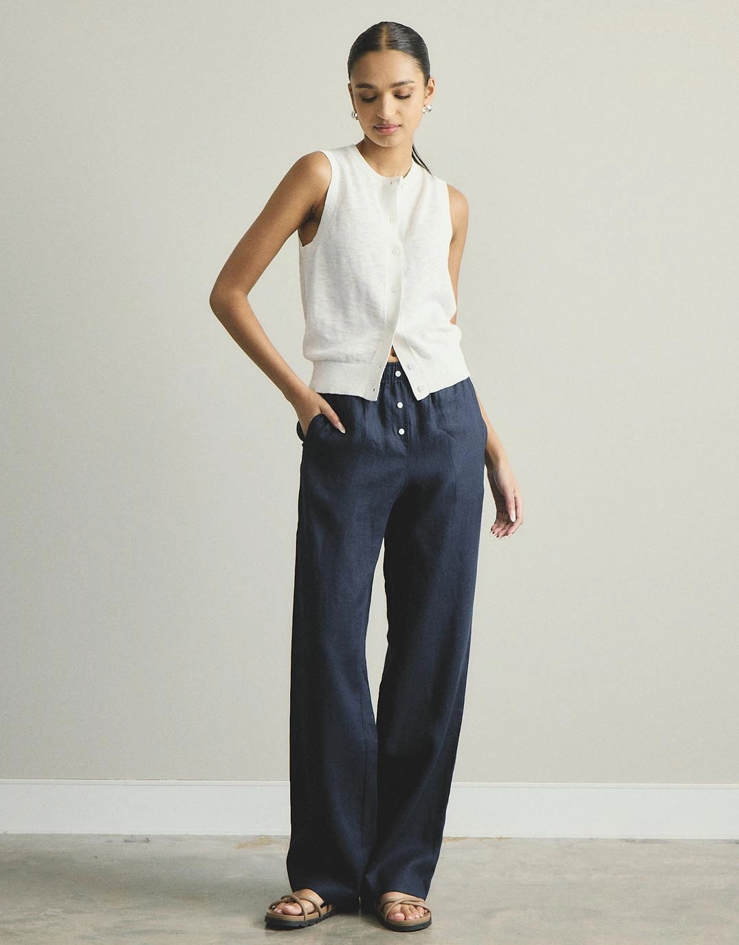 Water resistant coating Warm Kyra Button Tank - White