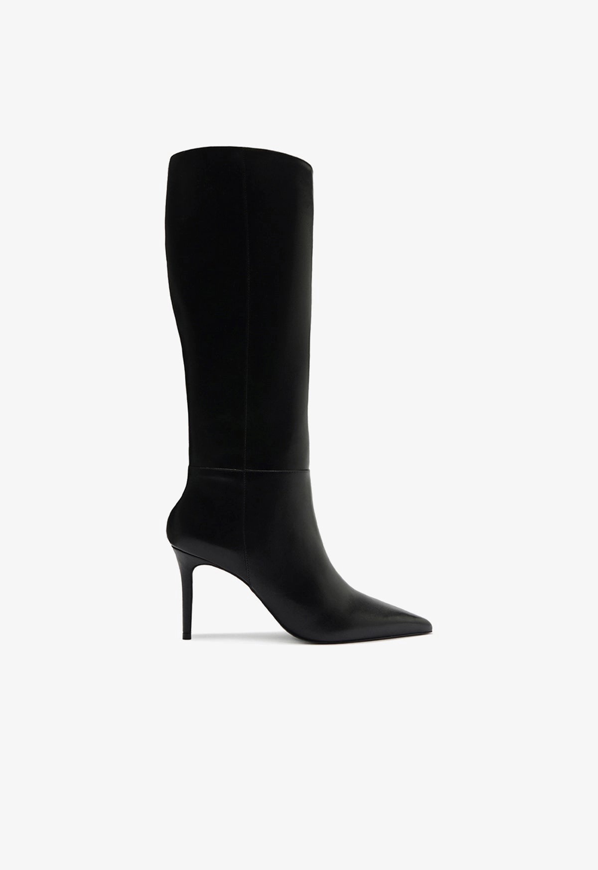 Water resistant upper Mikki Up Boot