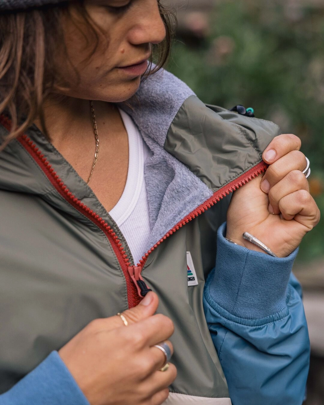 Moonlight Recycled Insulated Anorak - Dusty Olive wrinkle free finish
