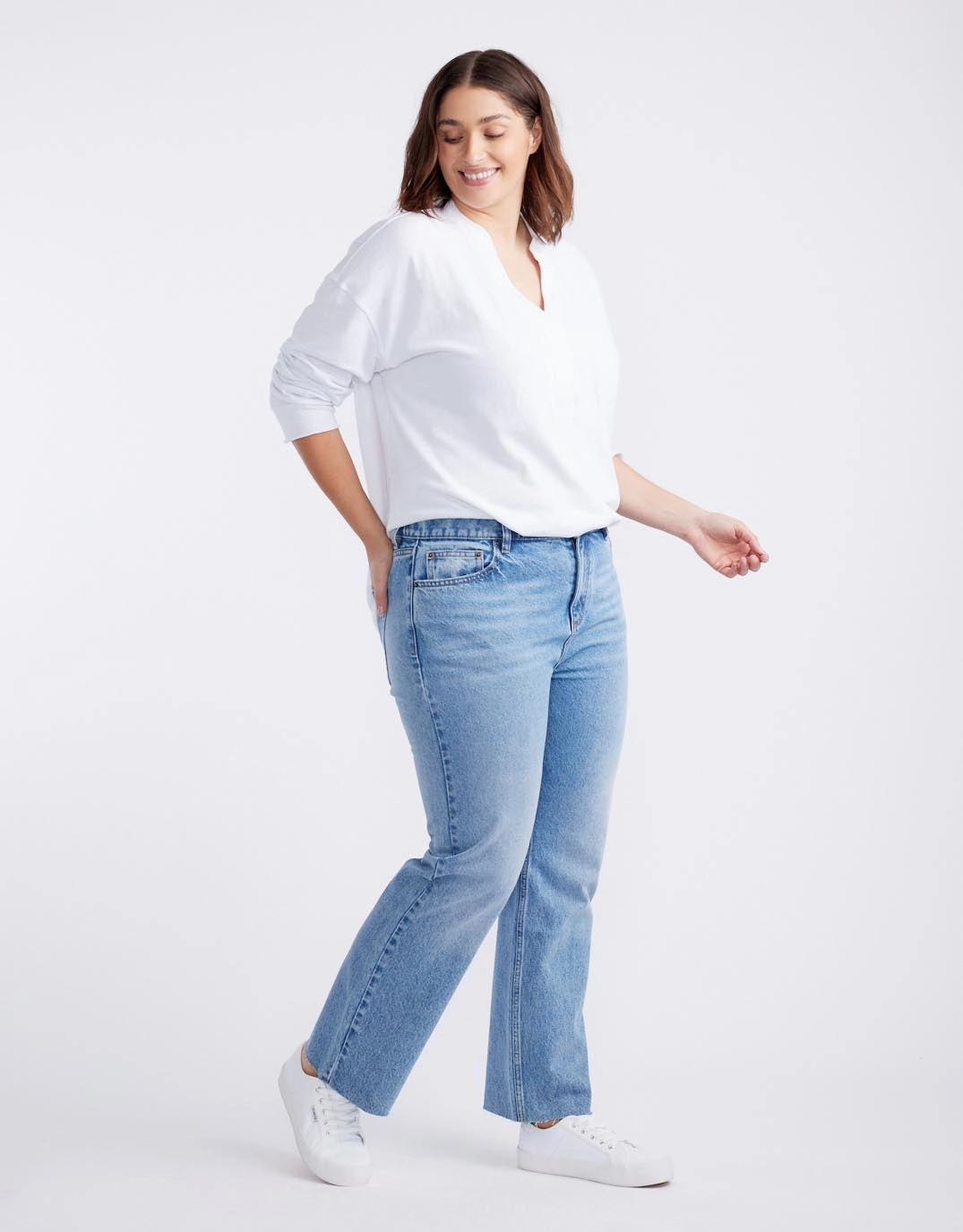 Charlotte Straight Leg Jean - Mid Wash No Gap Waistband