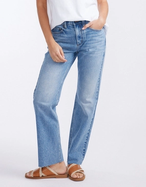 Charlotte Straight Leg Jean - Mid Wash Textured Loose Luxury Trend Friendly