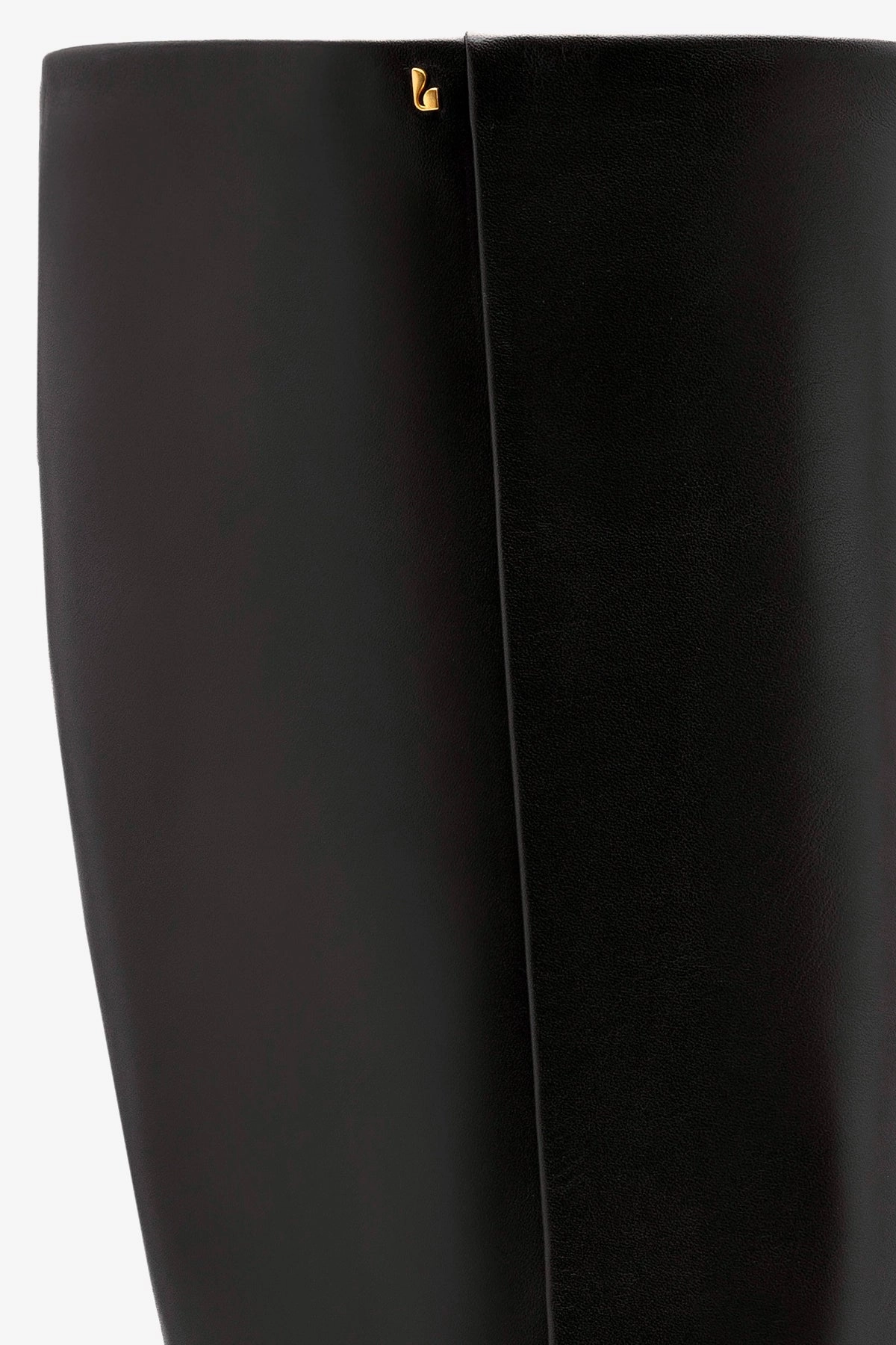 Kate Mid Boot In Black Leather Cozy Interior Padded Interior Comfort Seeker