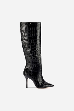 Kate Boot In Black Stamped Leather Fashionable Utility