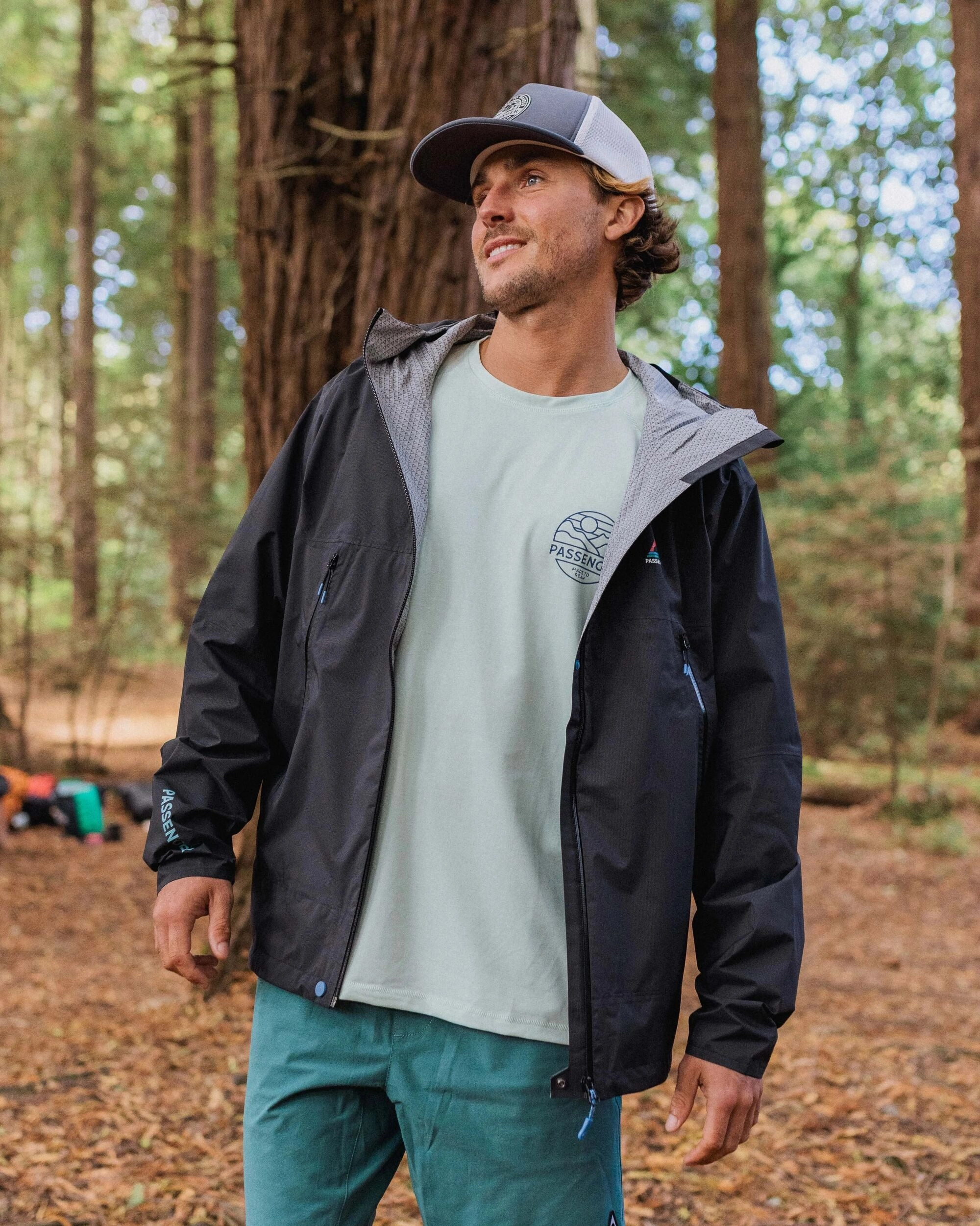 Heat Retention Lining Trailscape Light Men's Recycled Waterproof Jacket - Black