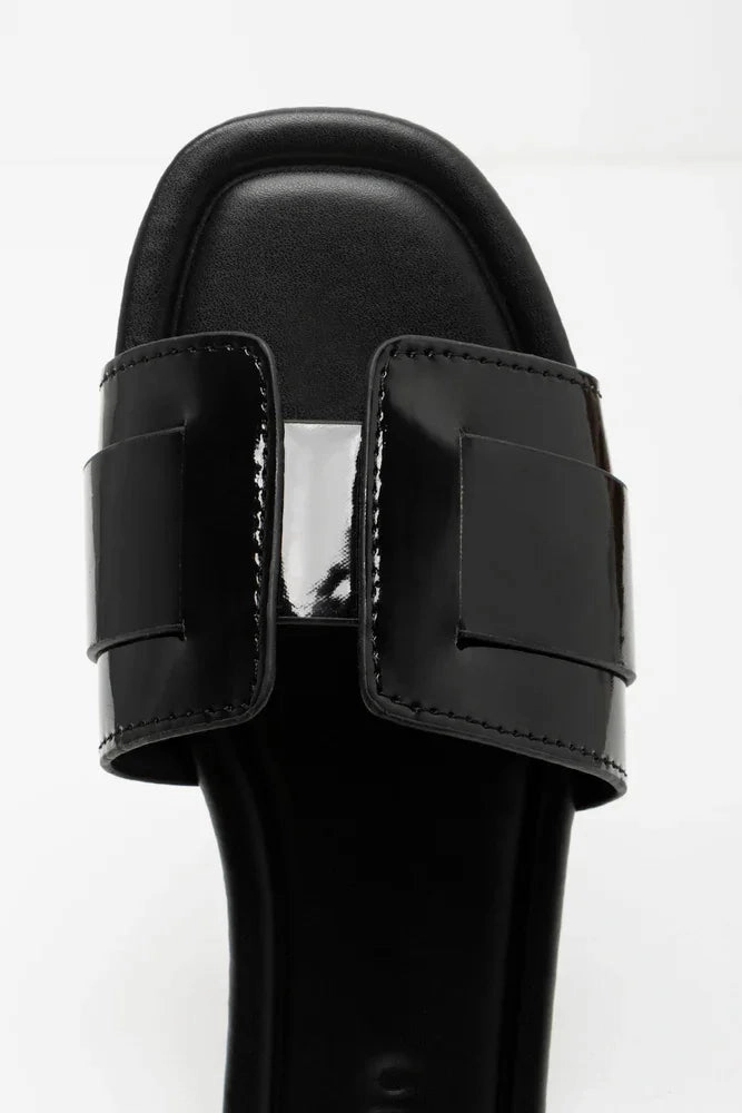 Breath Mesh Walking-Friendly Shoes Textured Mule Sandal Black