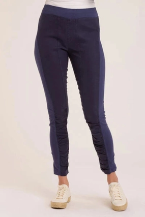 Dynamic Stylish Twill Alexa Legging
