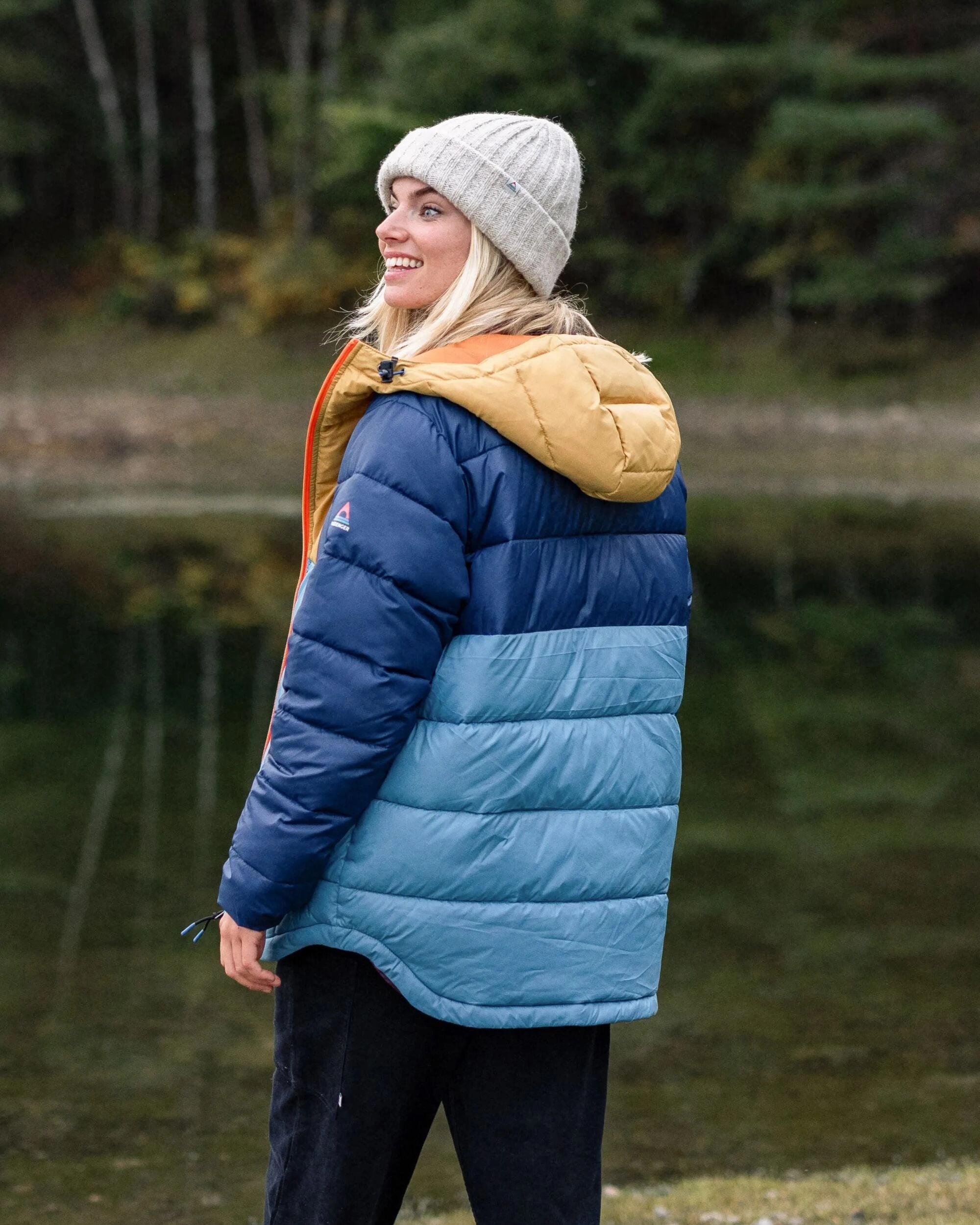 Kai Recycled Insulated Jacket - Rich Navy Breathable Membrane