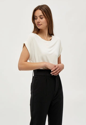 Ribbed Trim Details MultiPanel Design PC6071 - Rosalinda Malucca T-Shirt - Gardenia